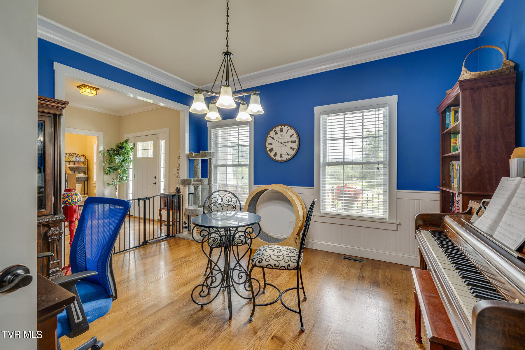 2318 Edinburgh Channel Road