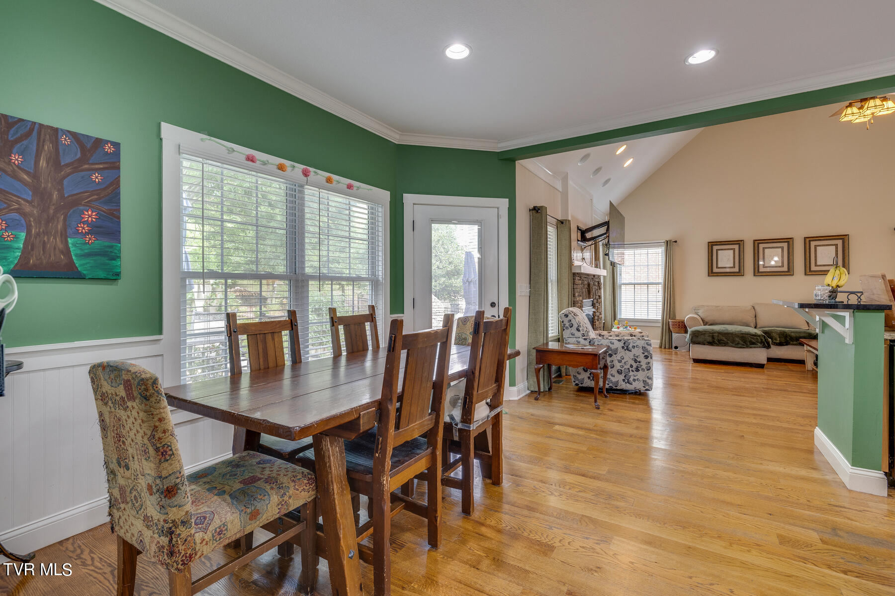 2318 Edinburgh Channel Road