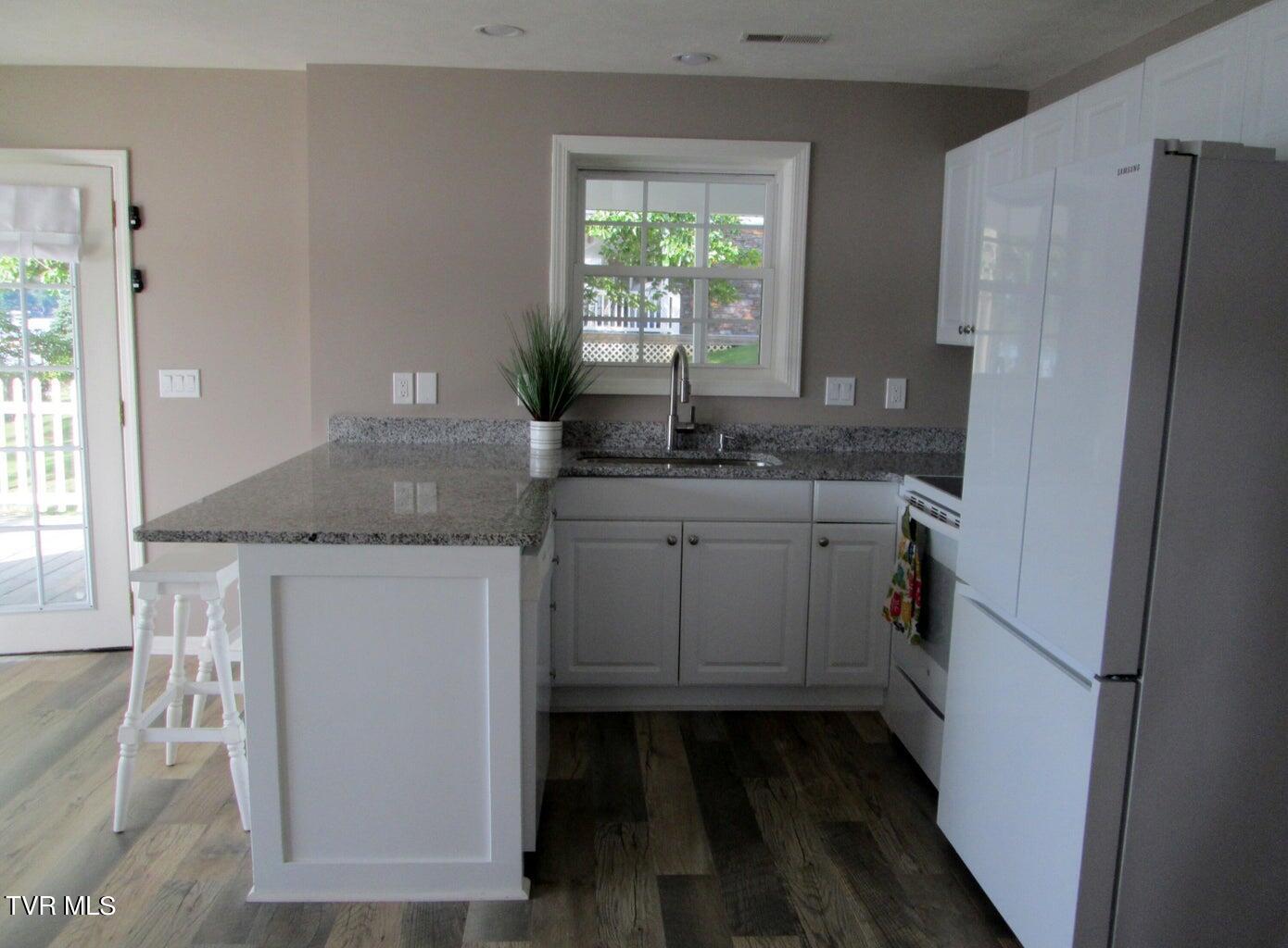 1024 Haw Ridge Road