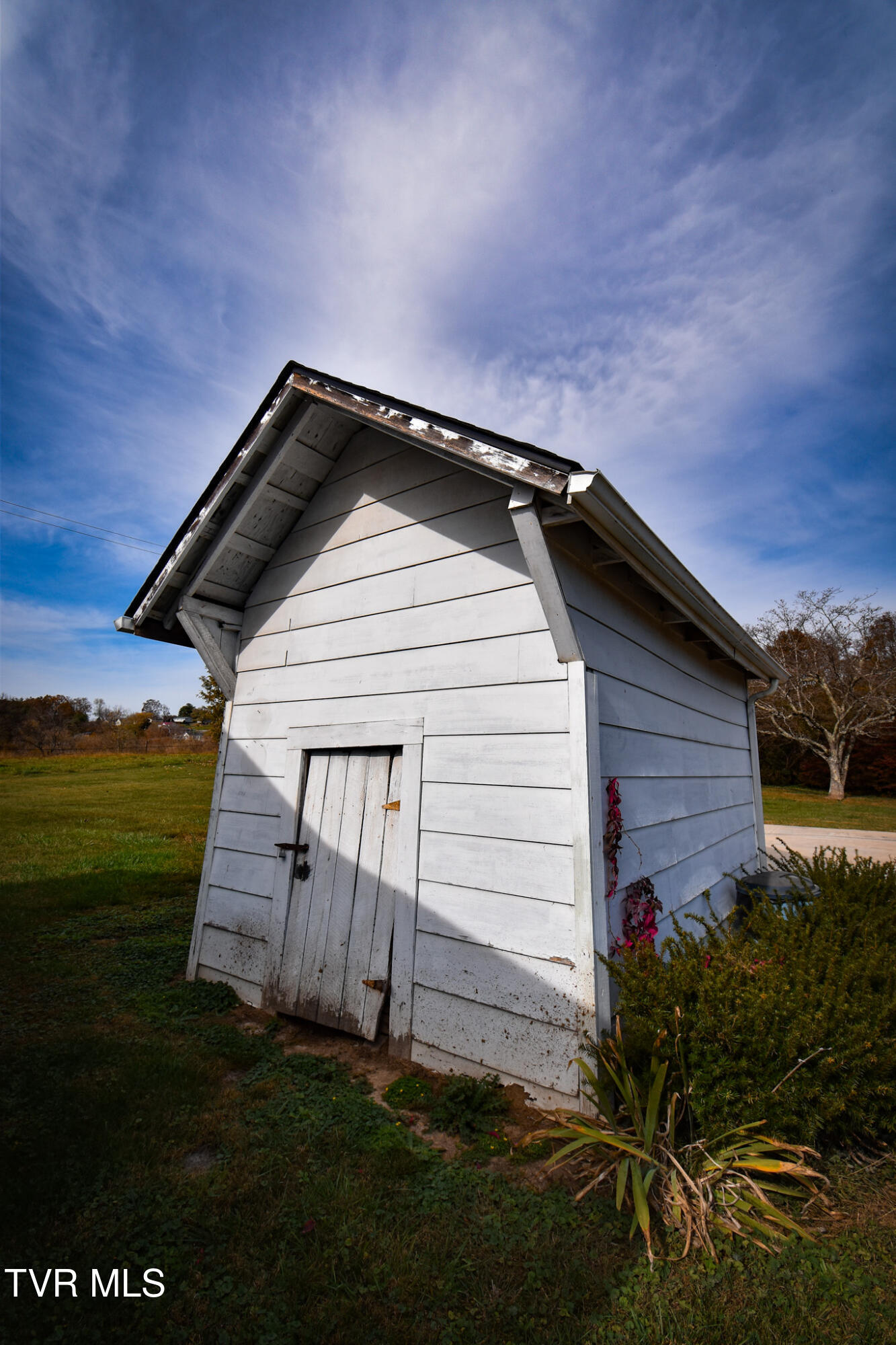 986 Holliston Mills Road