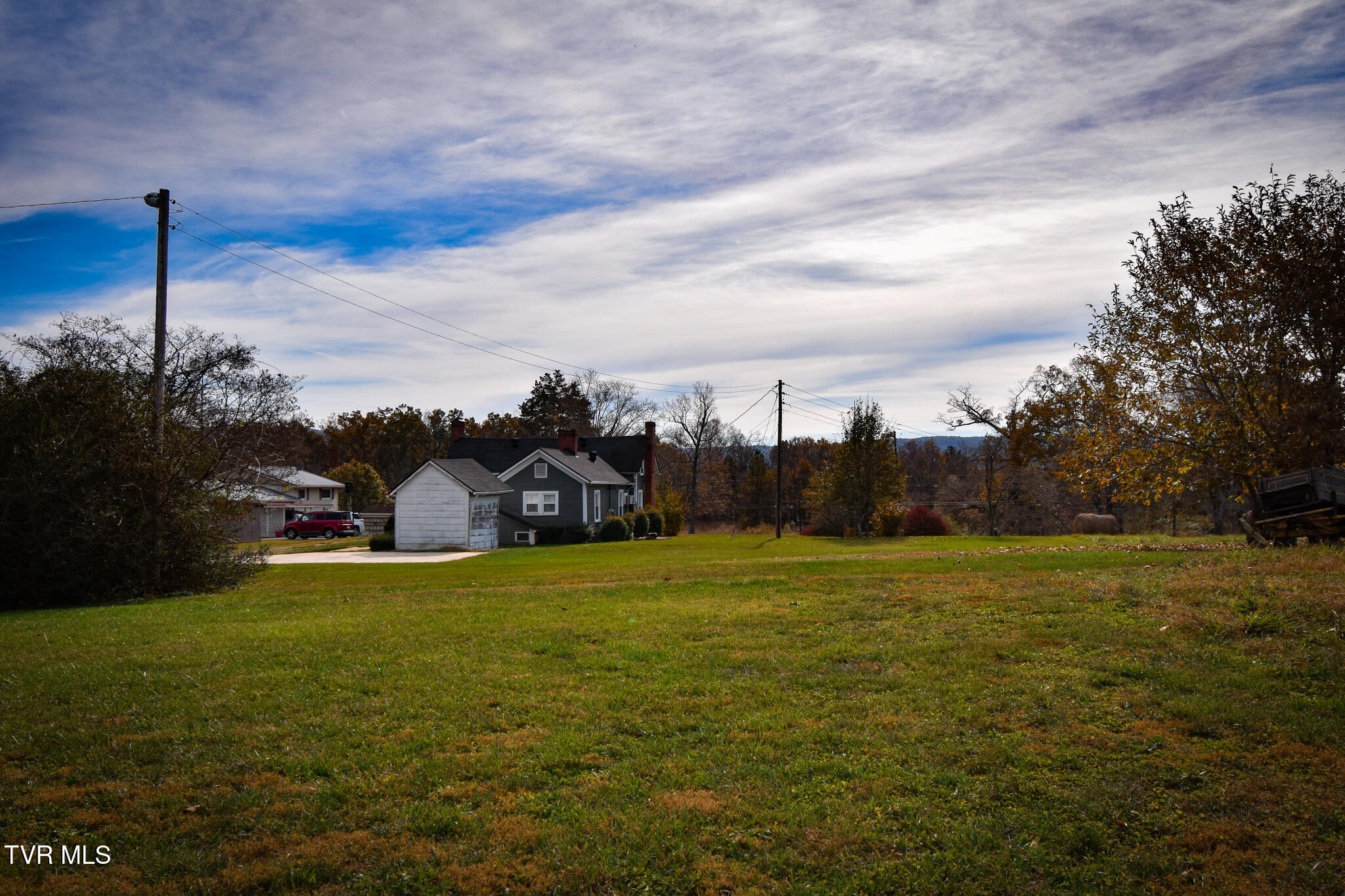 986 Holliston Mills Road