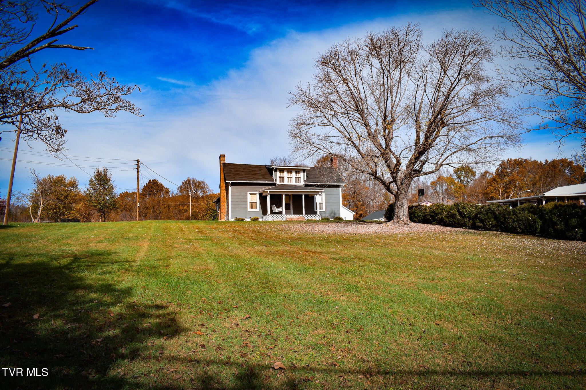 986 Holliston Mills Road