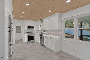 4701 Edens View Road