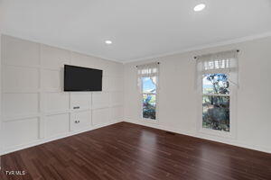 4701 Edens View Road