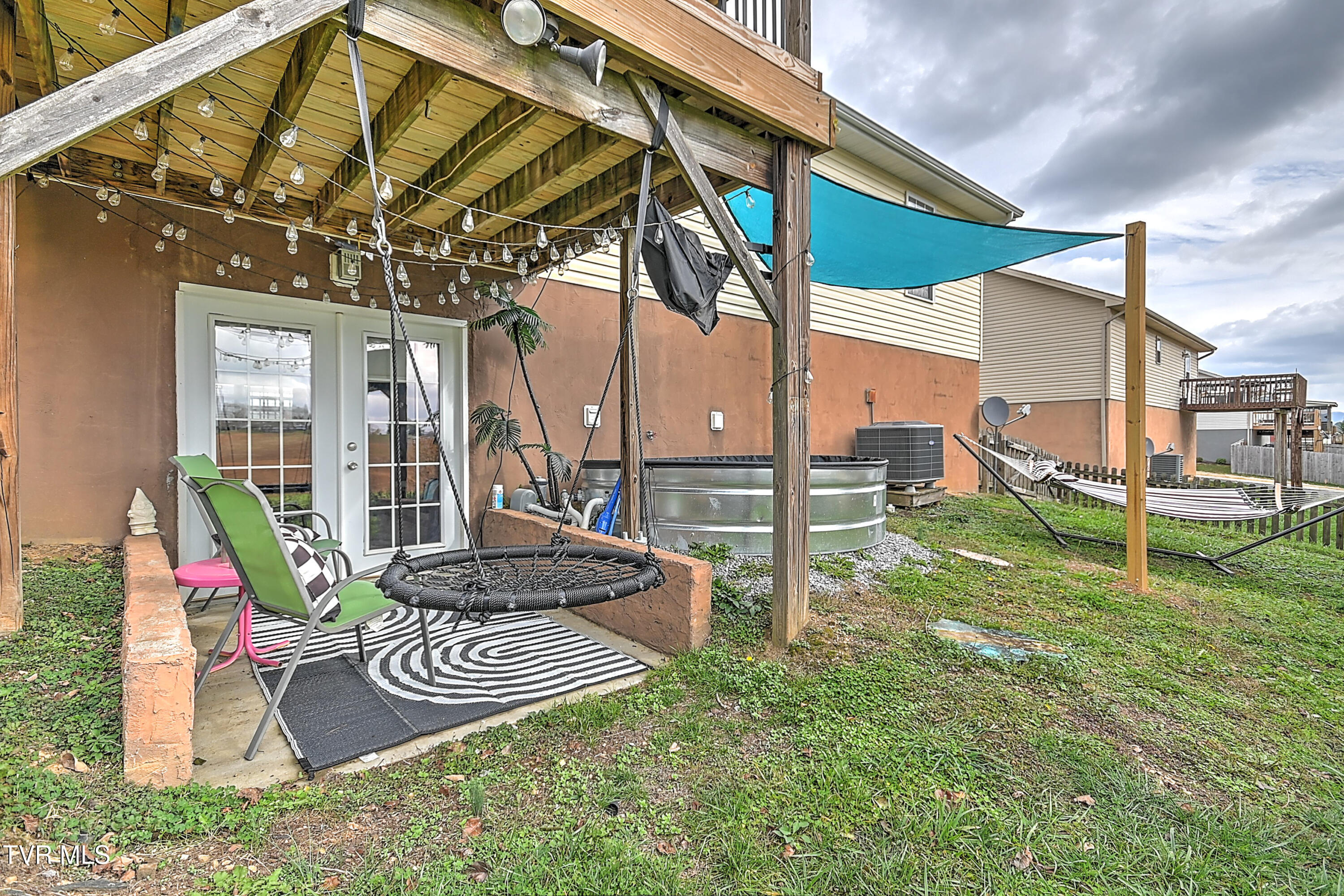 207 New Hope Road