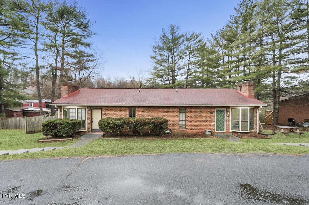 1717/1719 Todd Drive