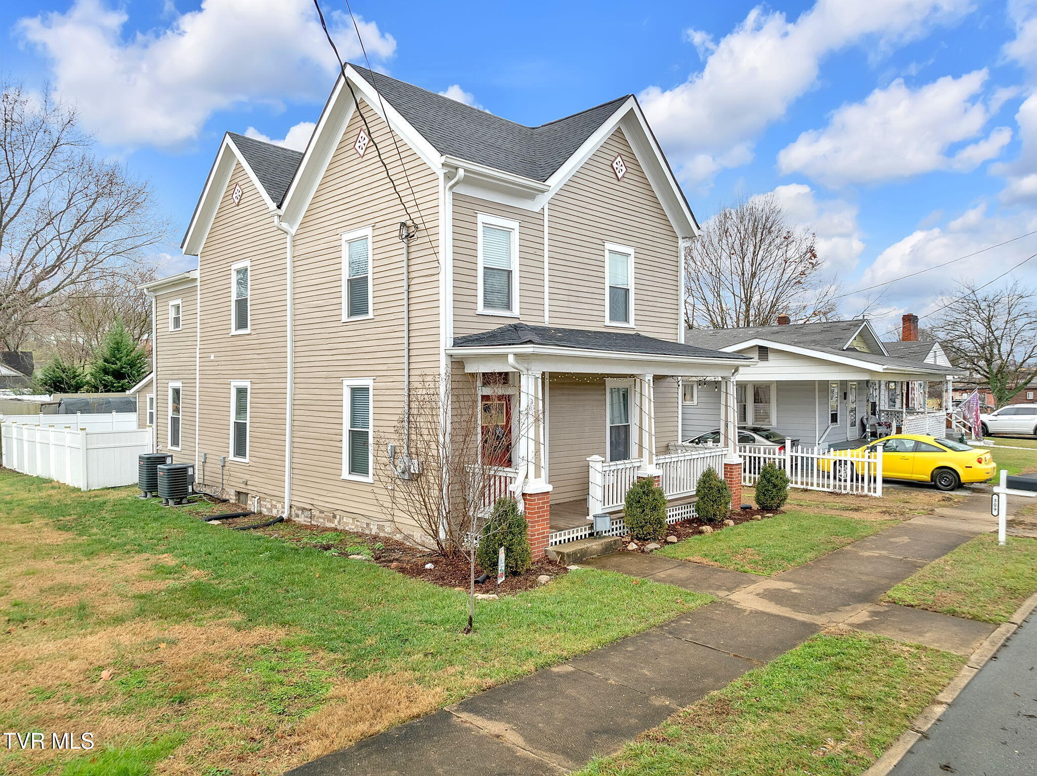 309 South Sycamore Street