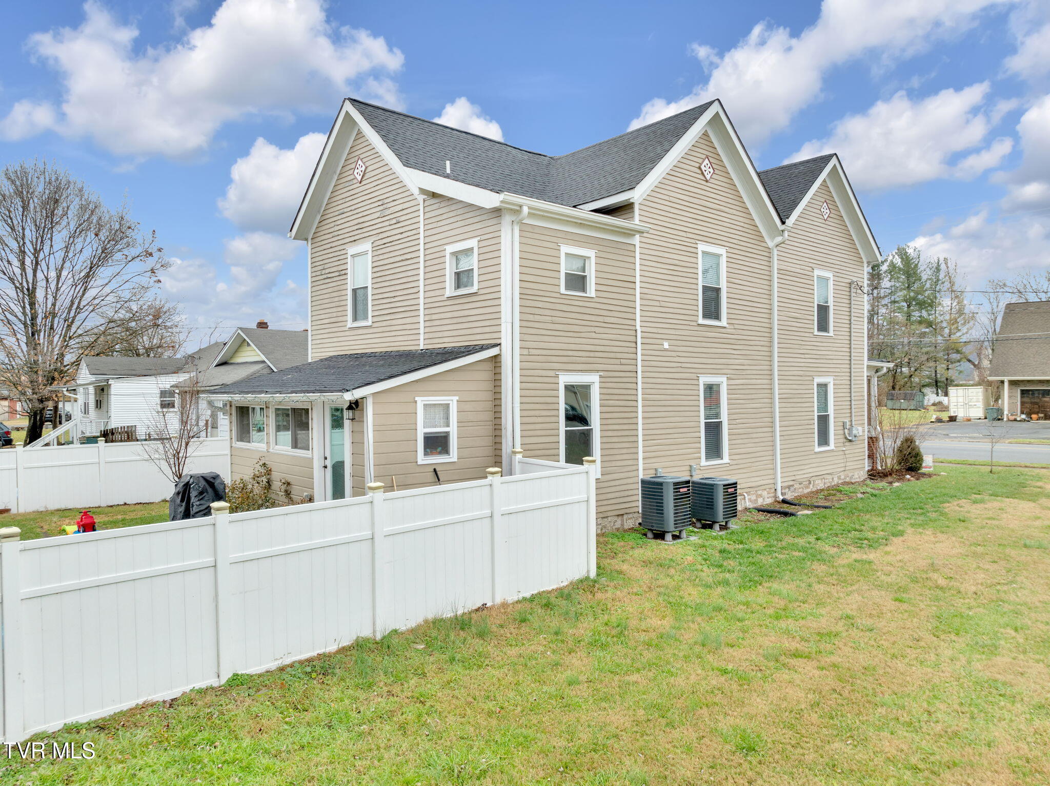 309 South Sycamore Street