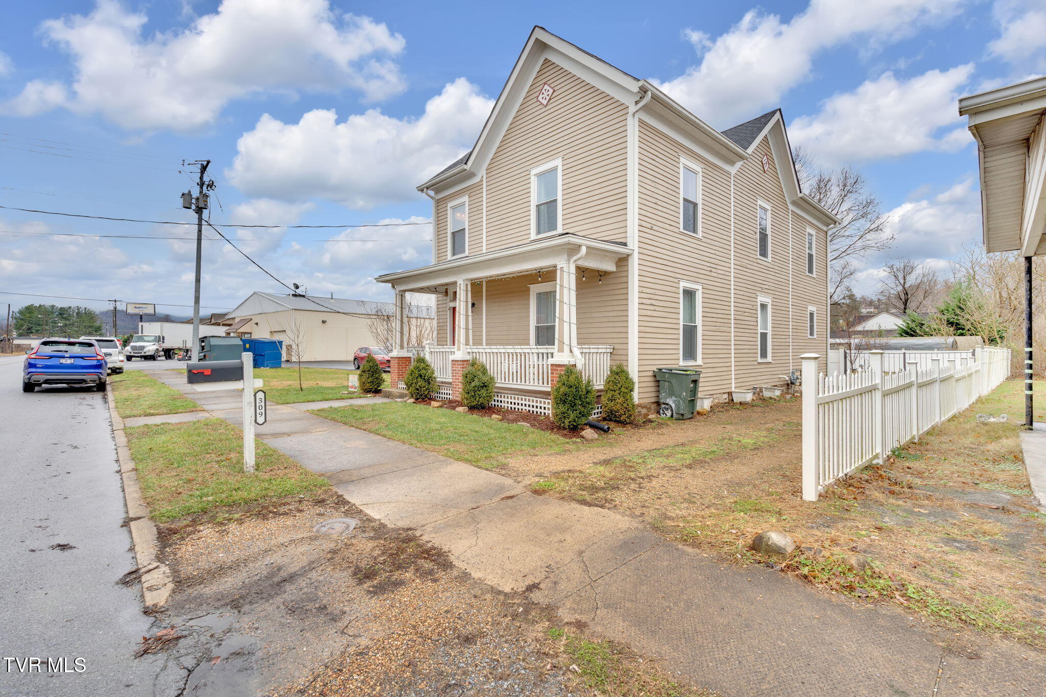 309 South Sycamore Street