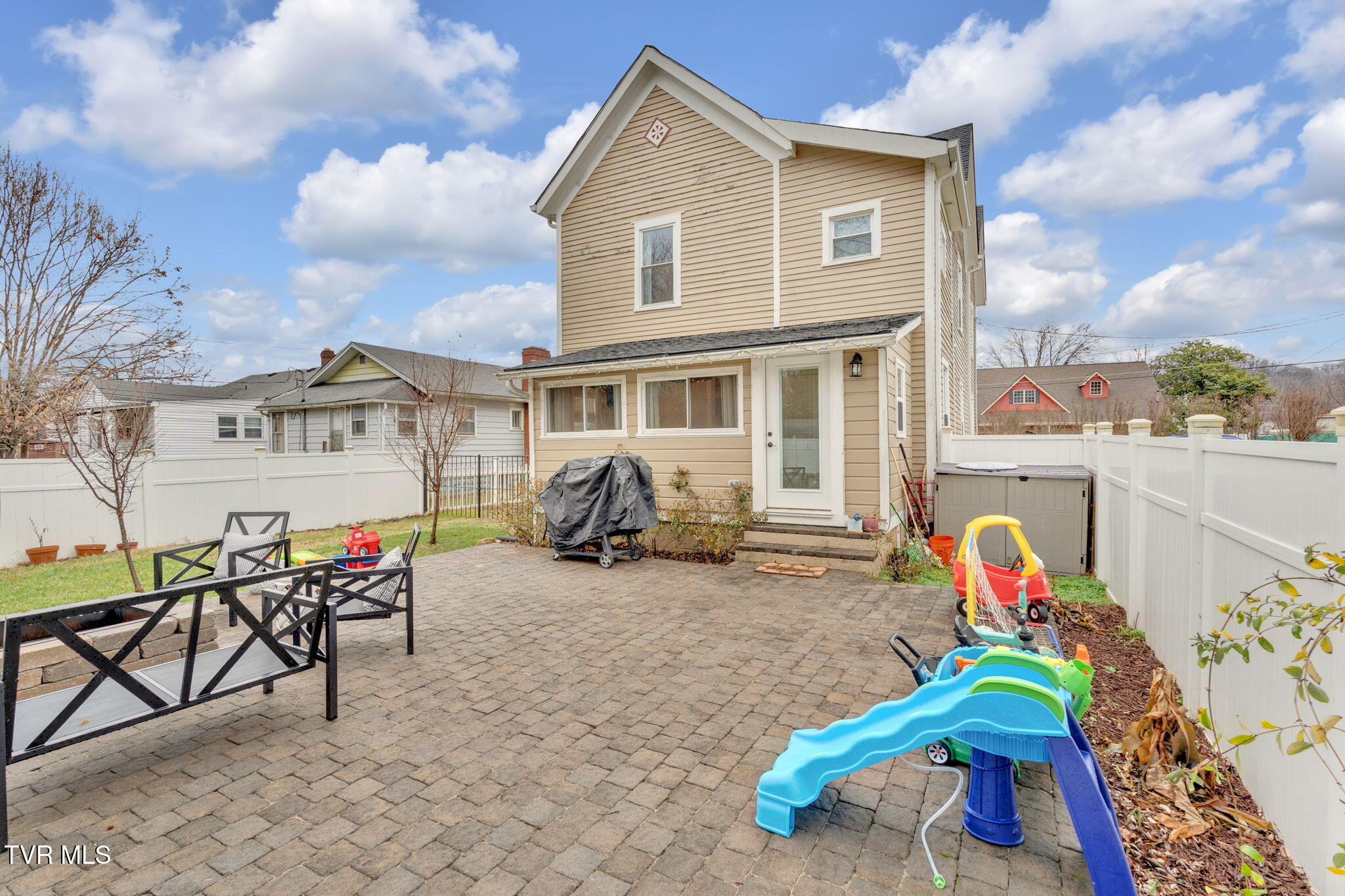 309 South Sycamore Street