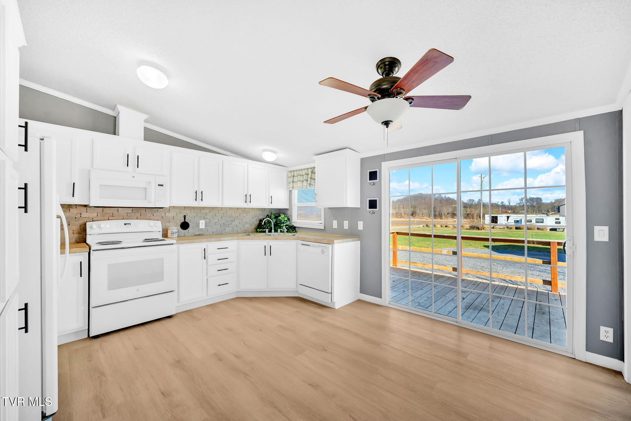 228 Bill Mauk Road