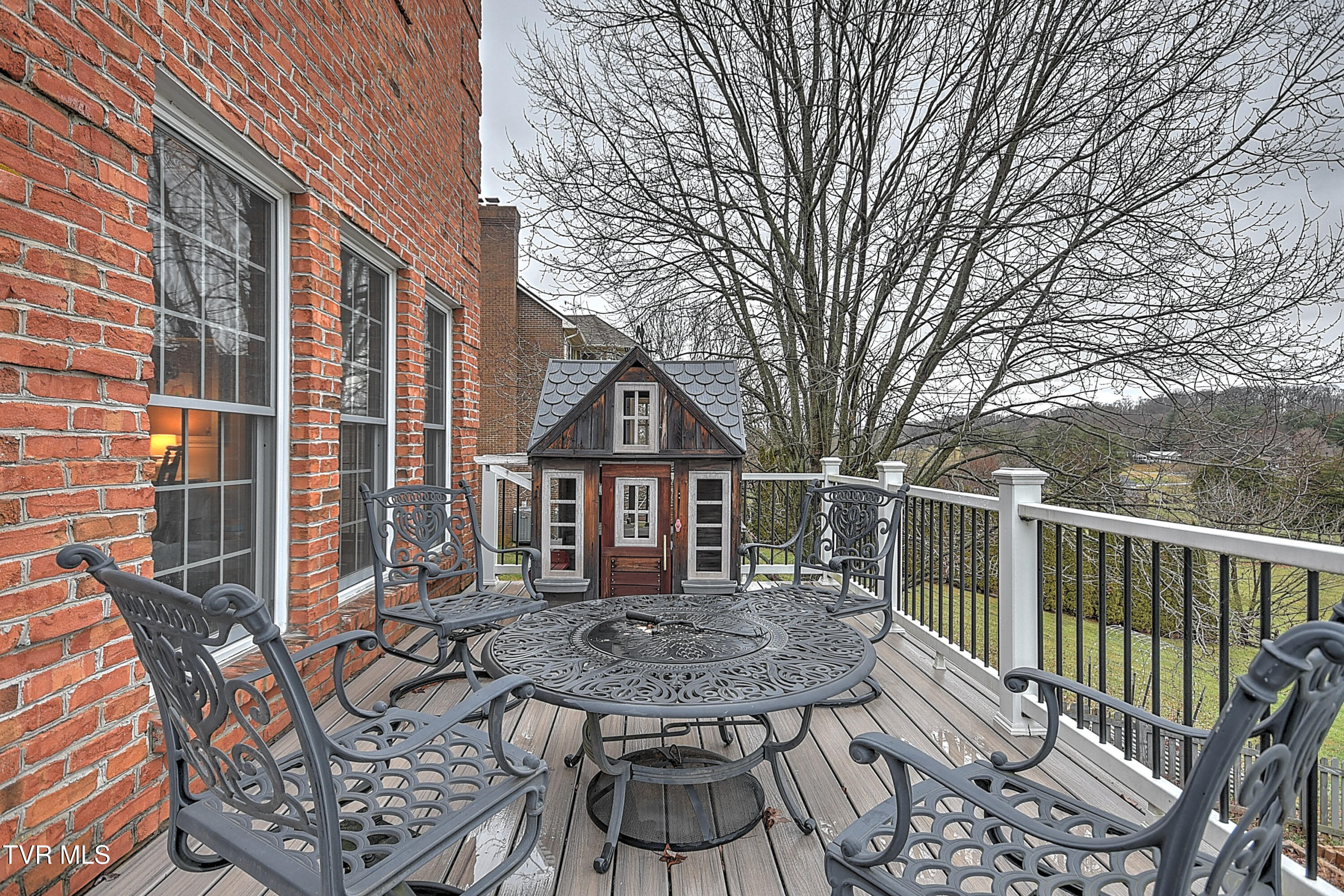 3011 Moss Creek Drive