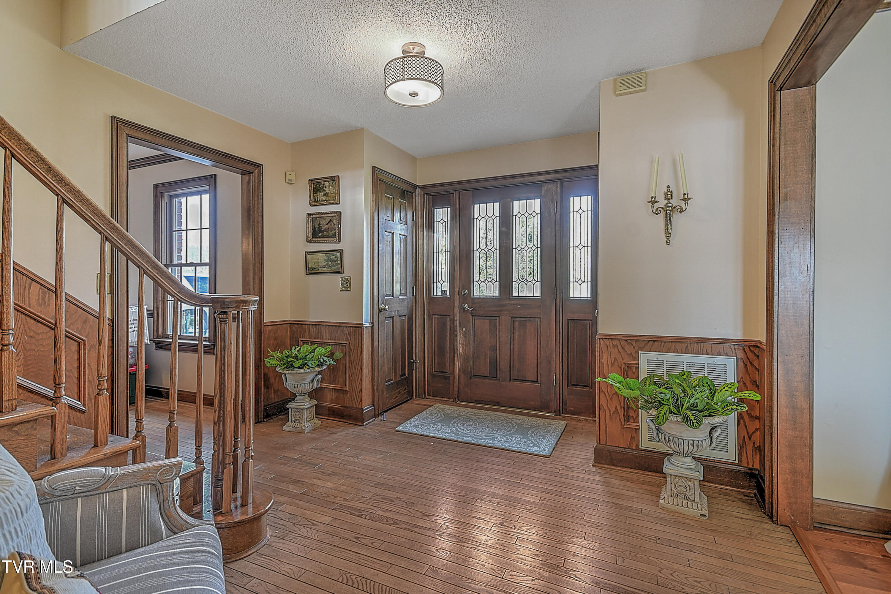 3011 Moss Creek Drive