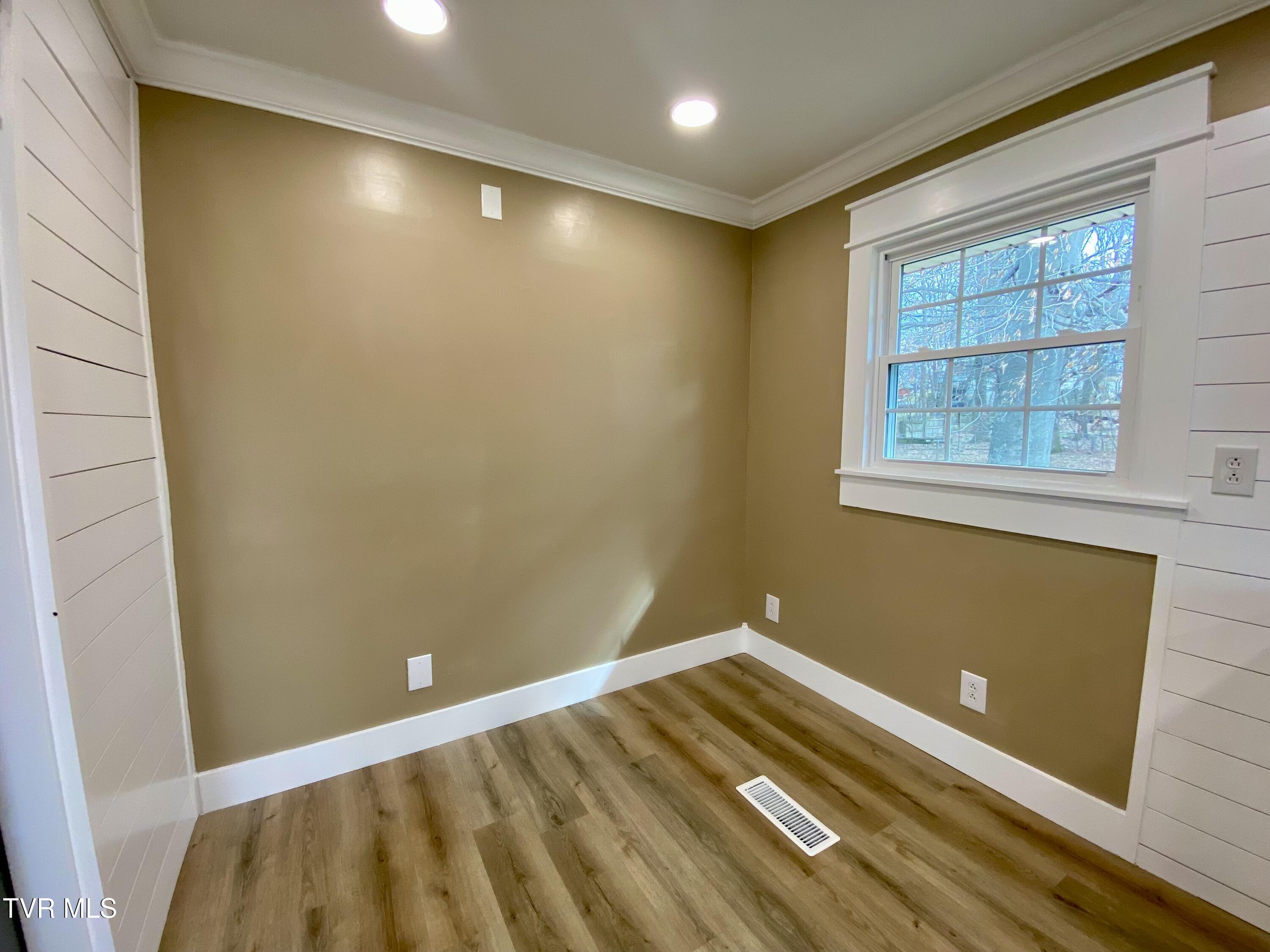 197 Poplar Hill Drive