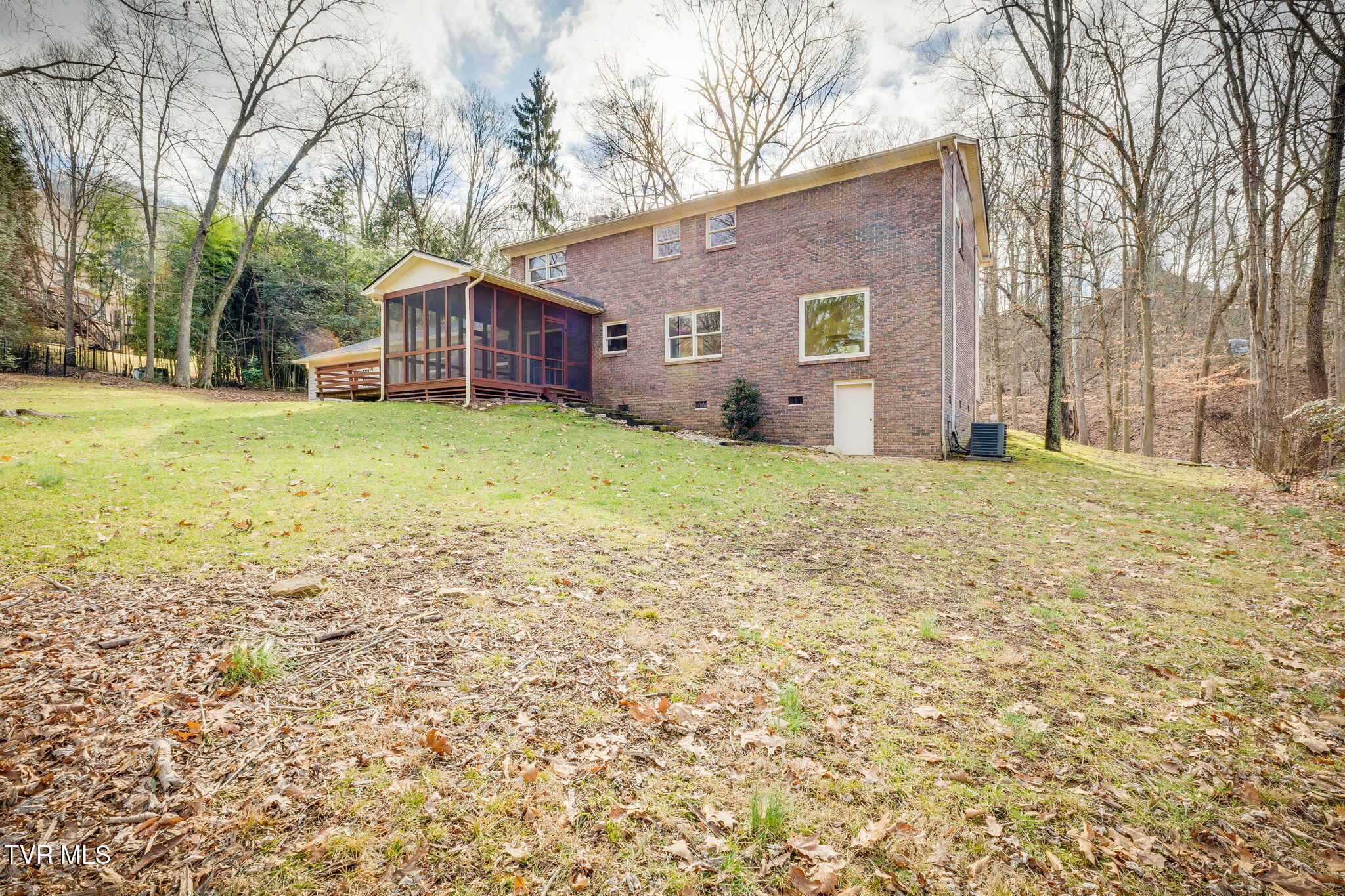 729 Thornwood Place