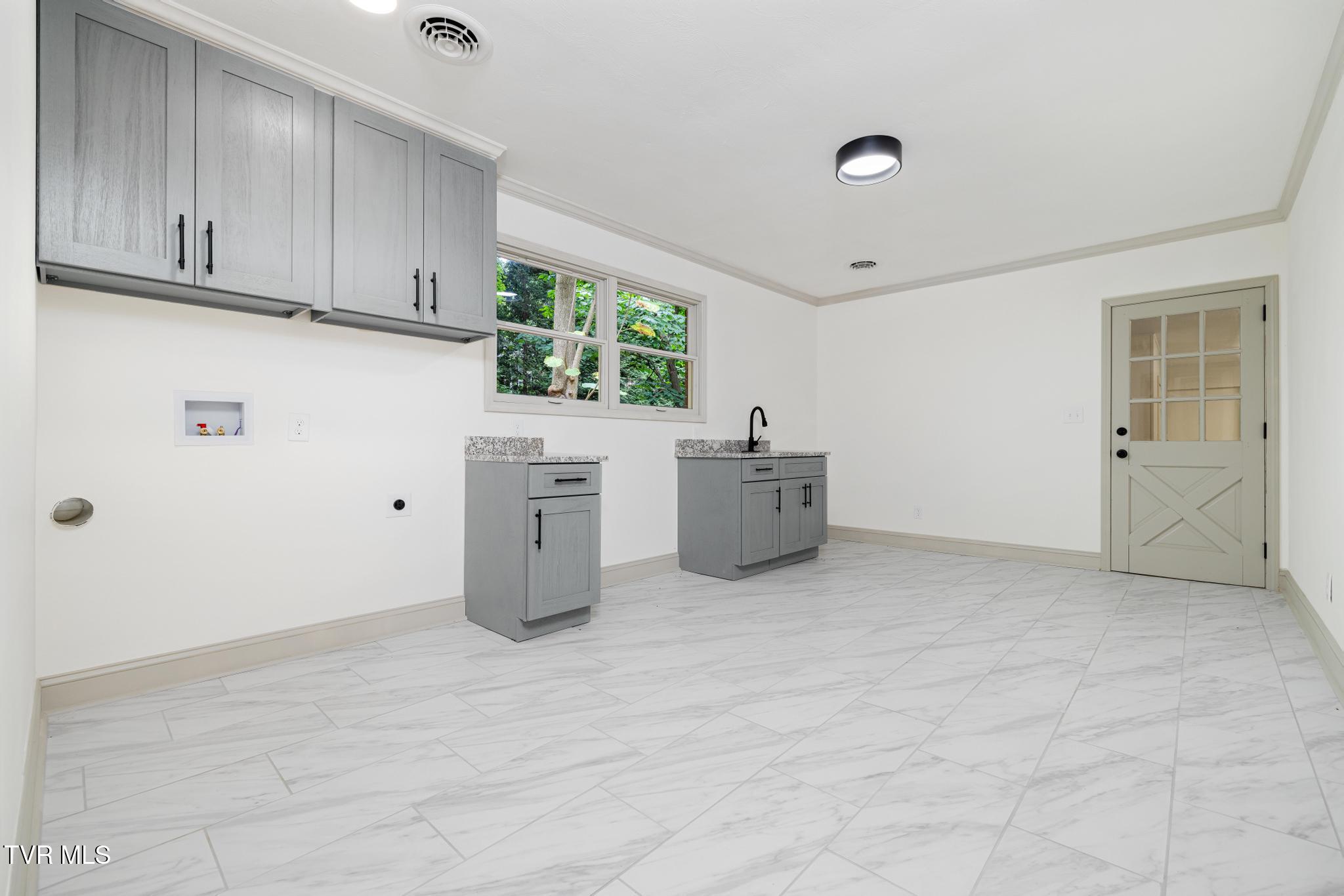 729 Thornwood Place