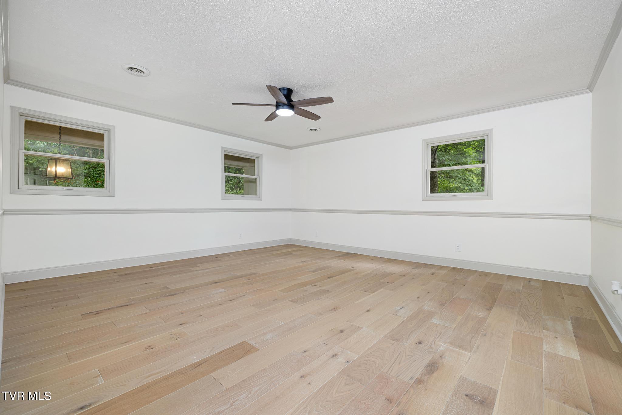 729 Thornwood Place