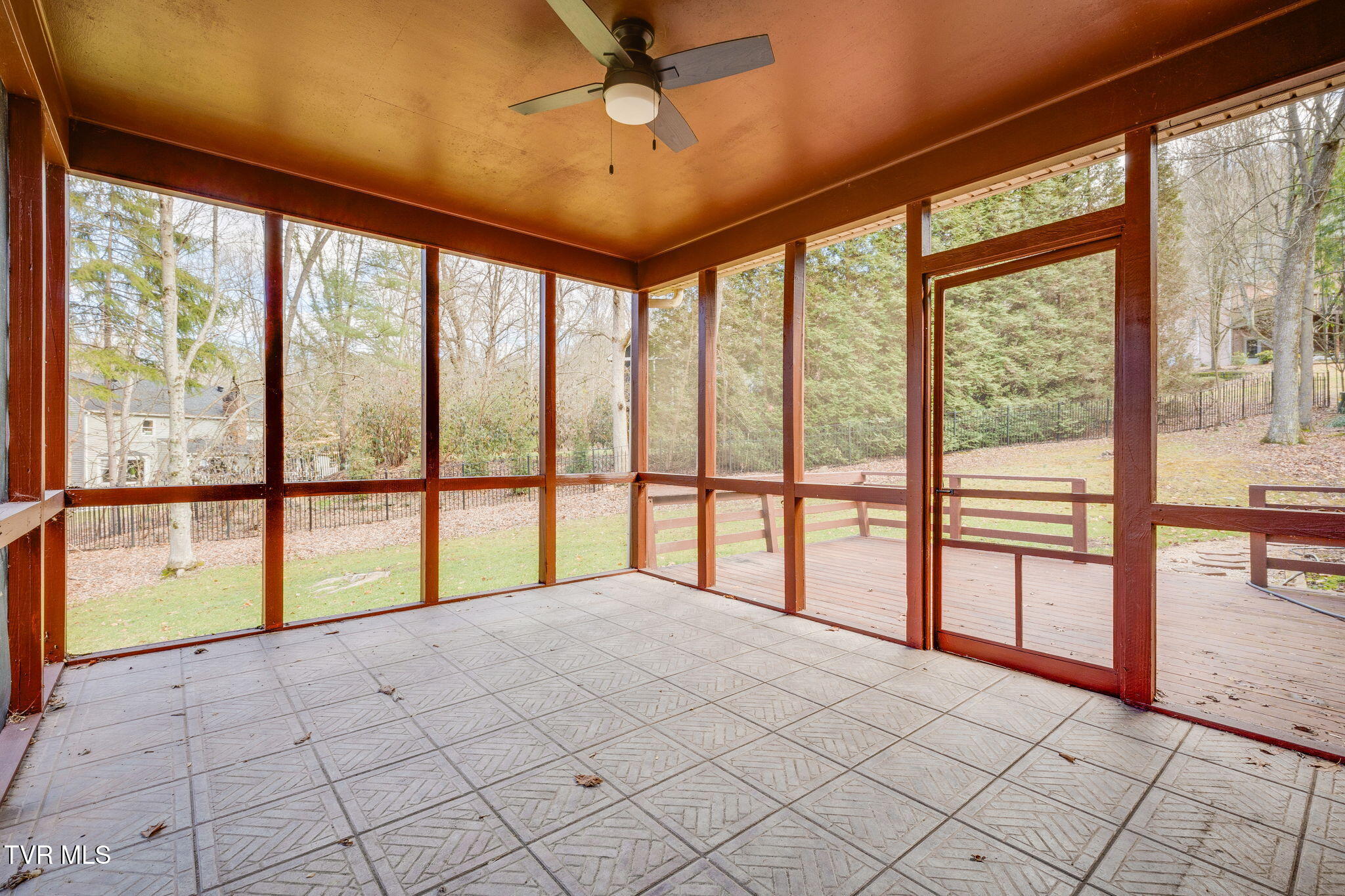 729 Thornwood Place