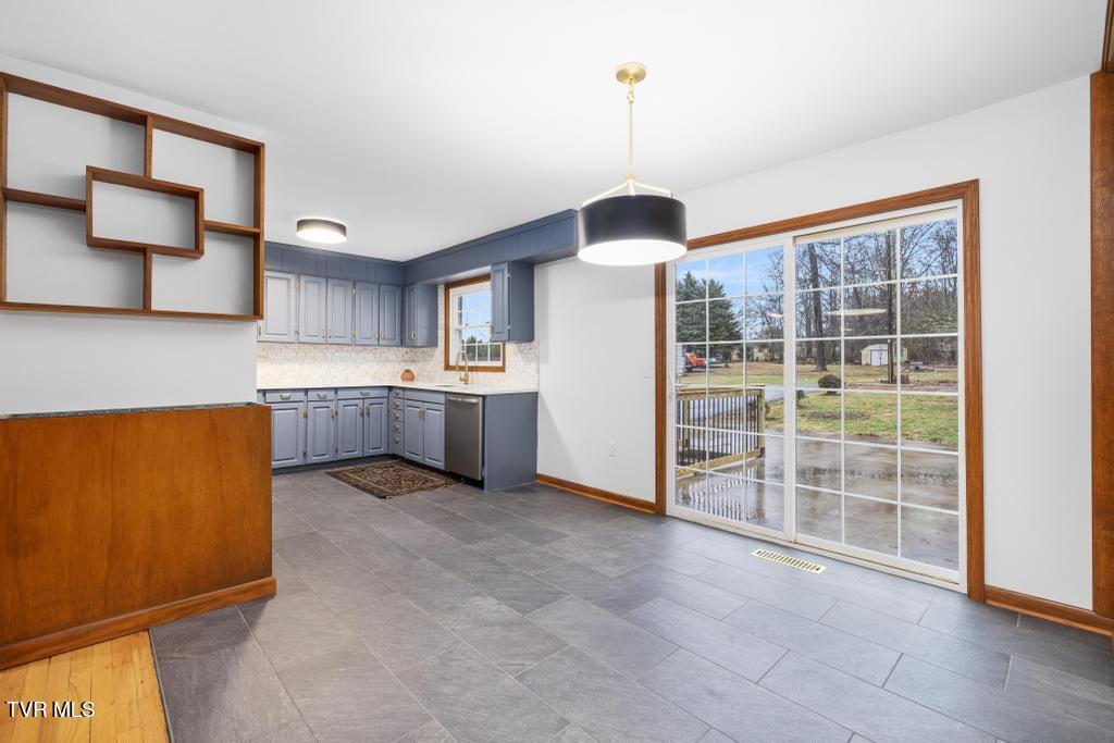1120 Gray Station Road