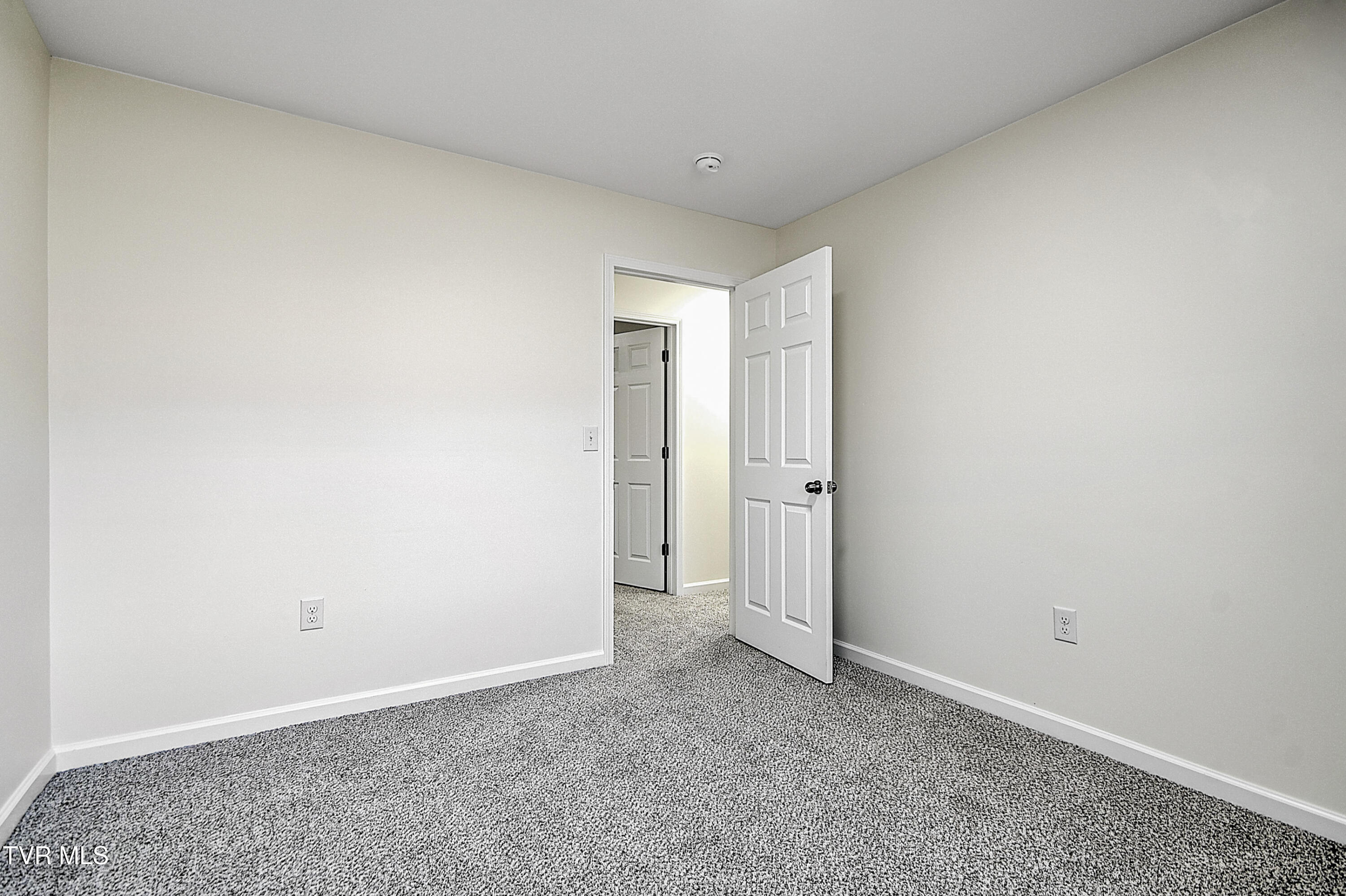4221 Reservoir Road