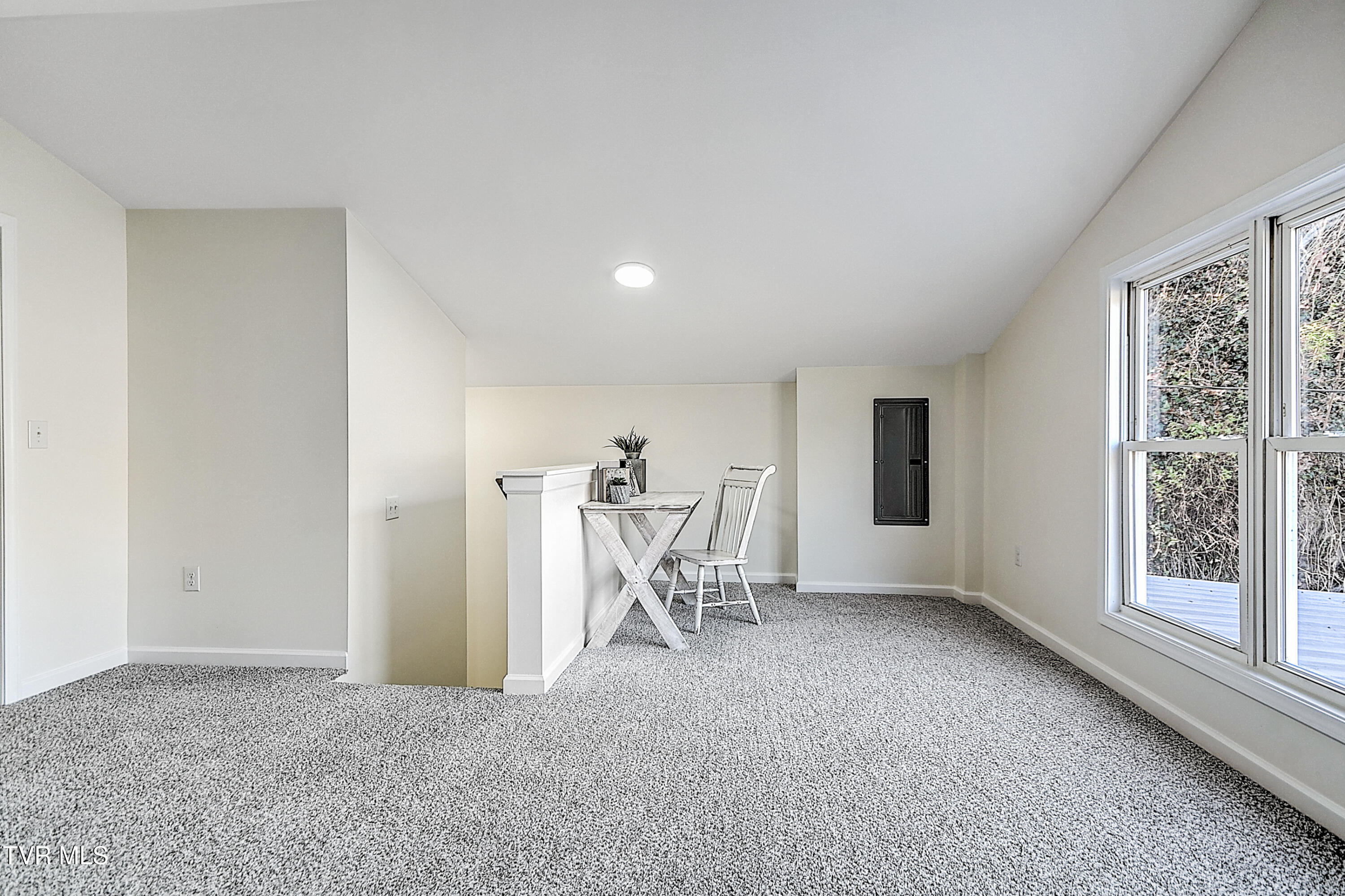 4221 Reservoir Road