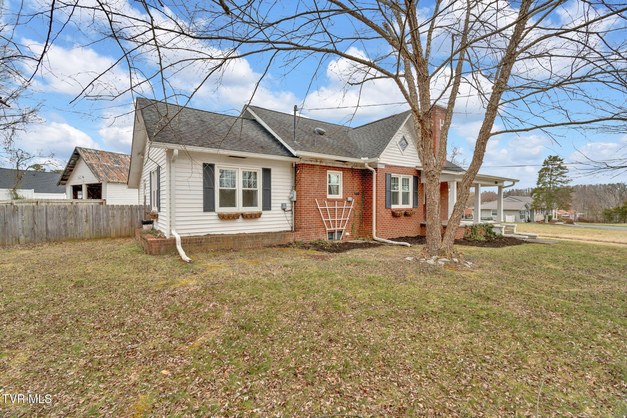 1814 Triangle Road