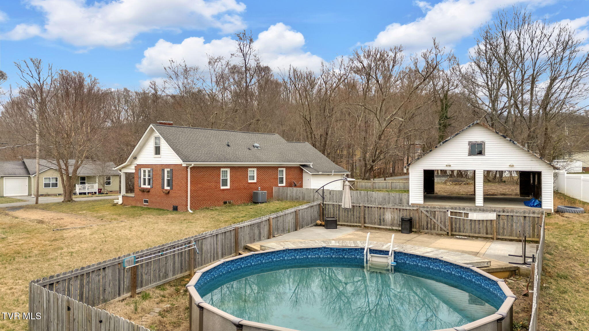 1814 Triangle Road
