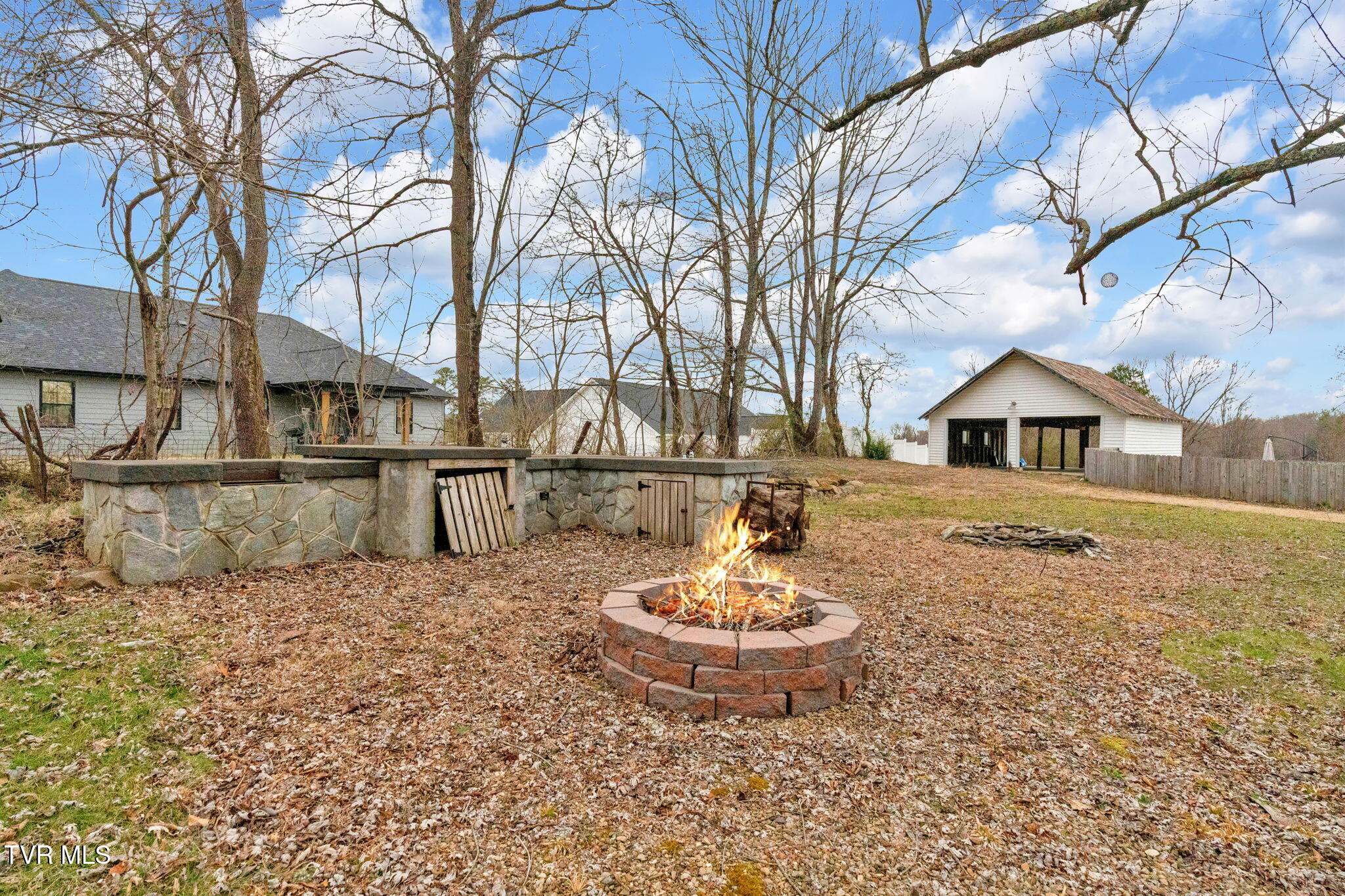 1814 Triangle Road