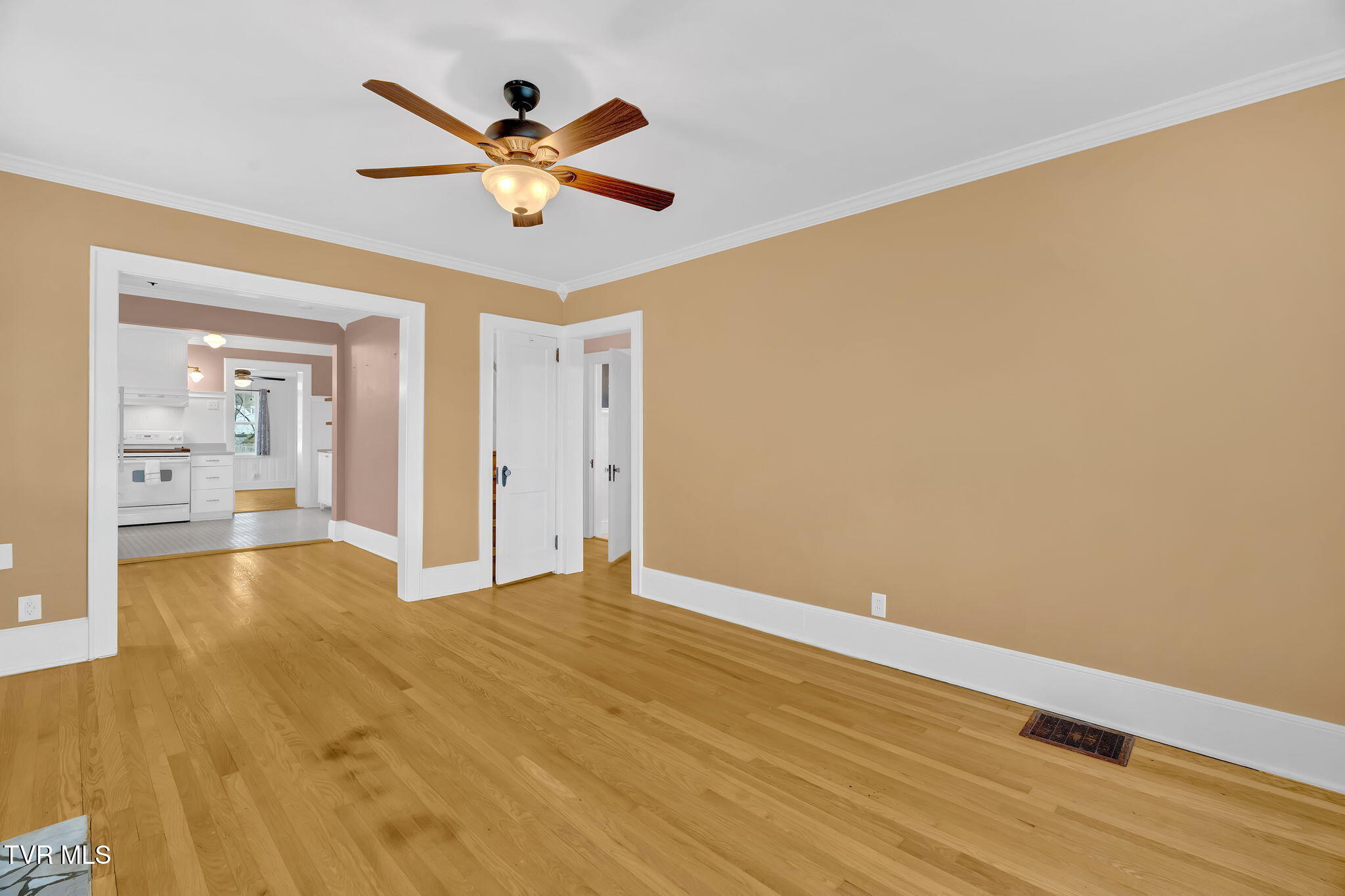 1814 Triangle Road