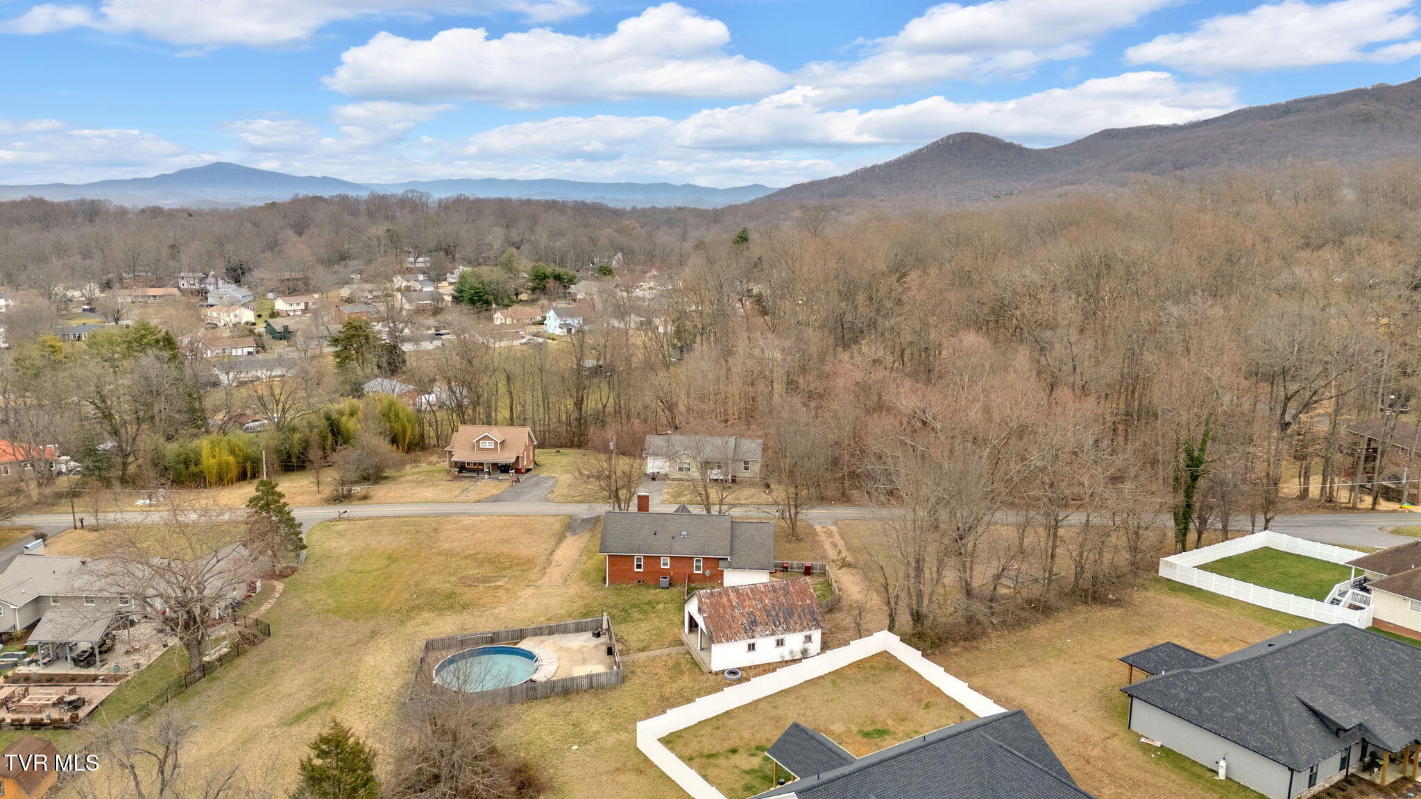 1814 Triangle Road