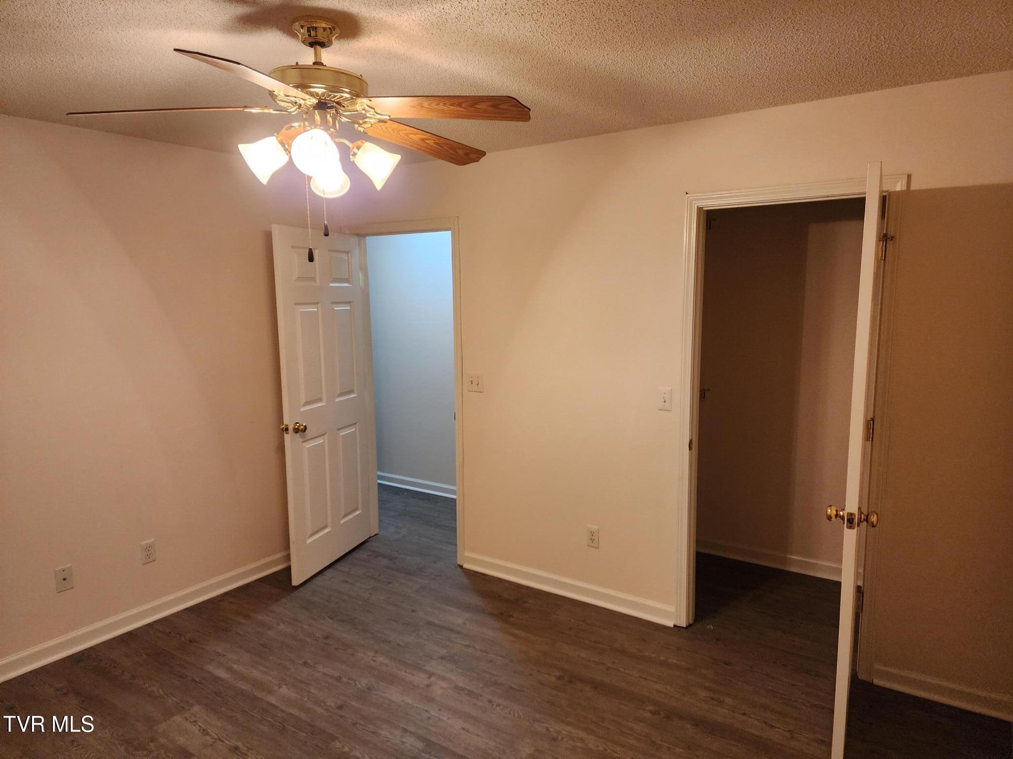 28 Mockingbird Court