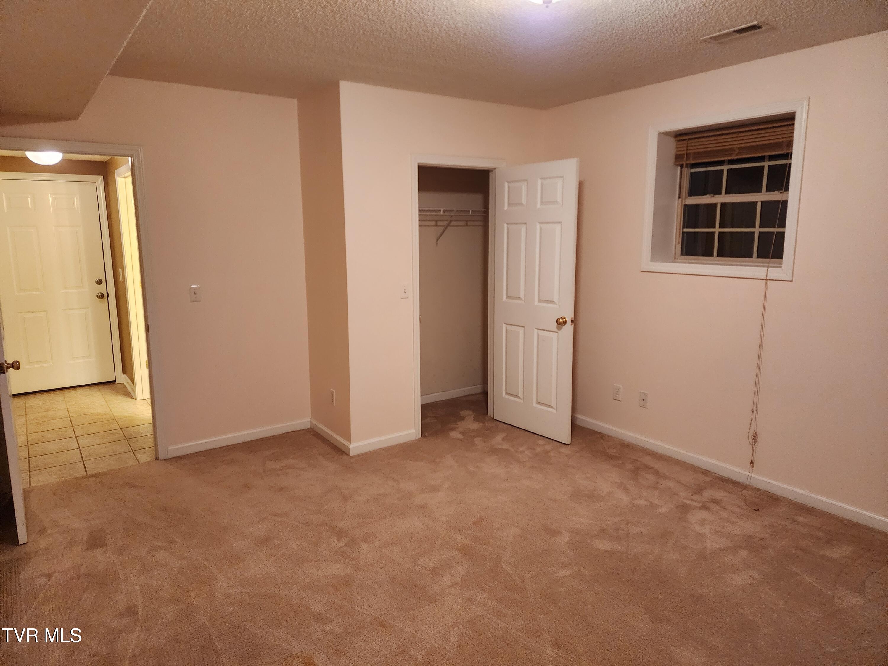 28 Mockingbird Court