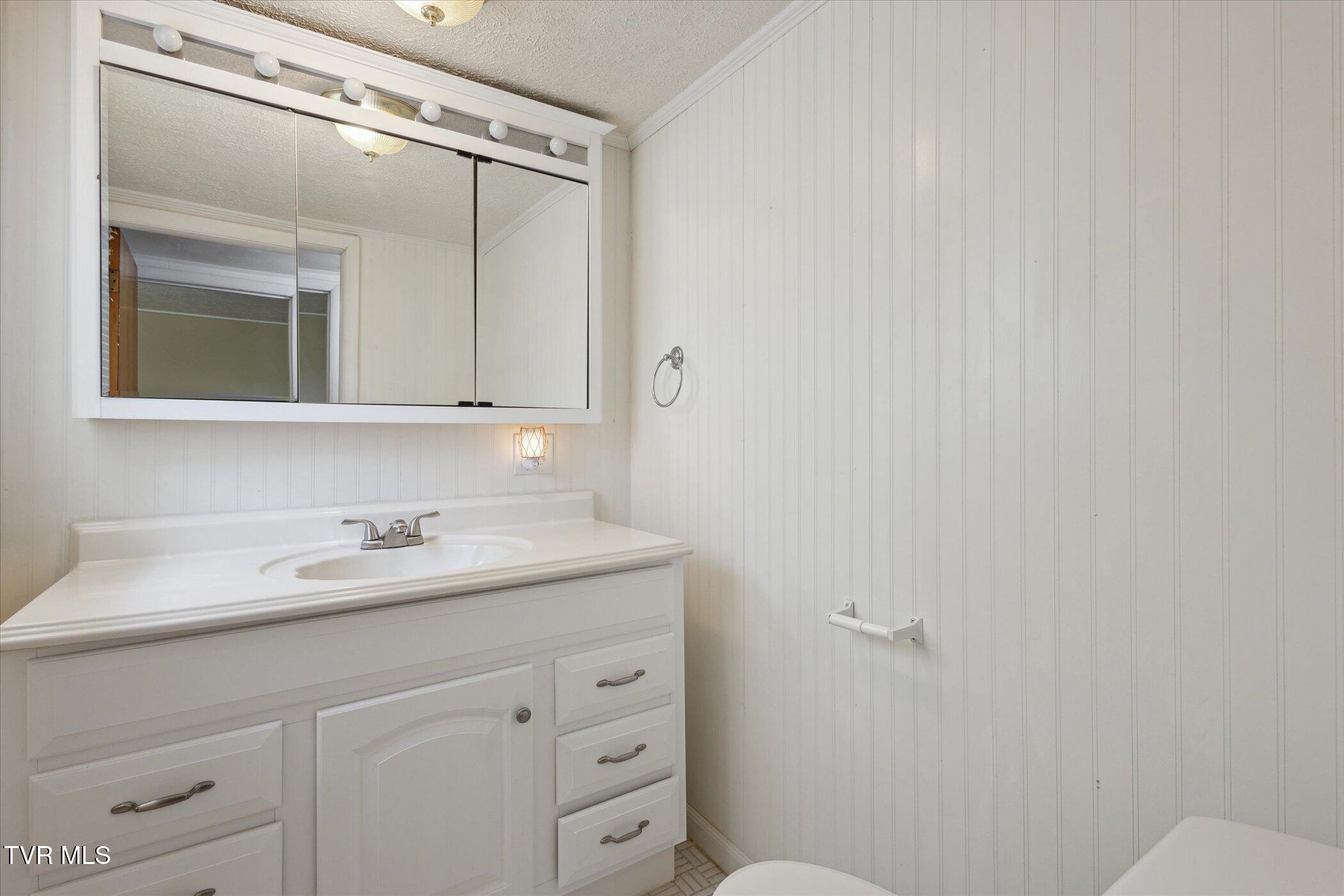 330 Lovelace Mountain View Loop