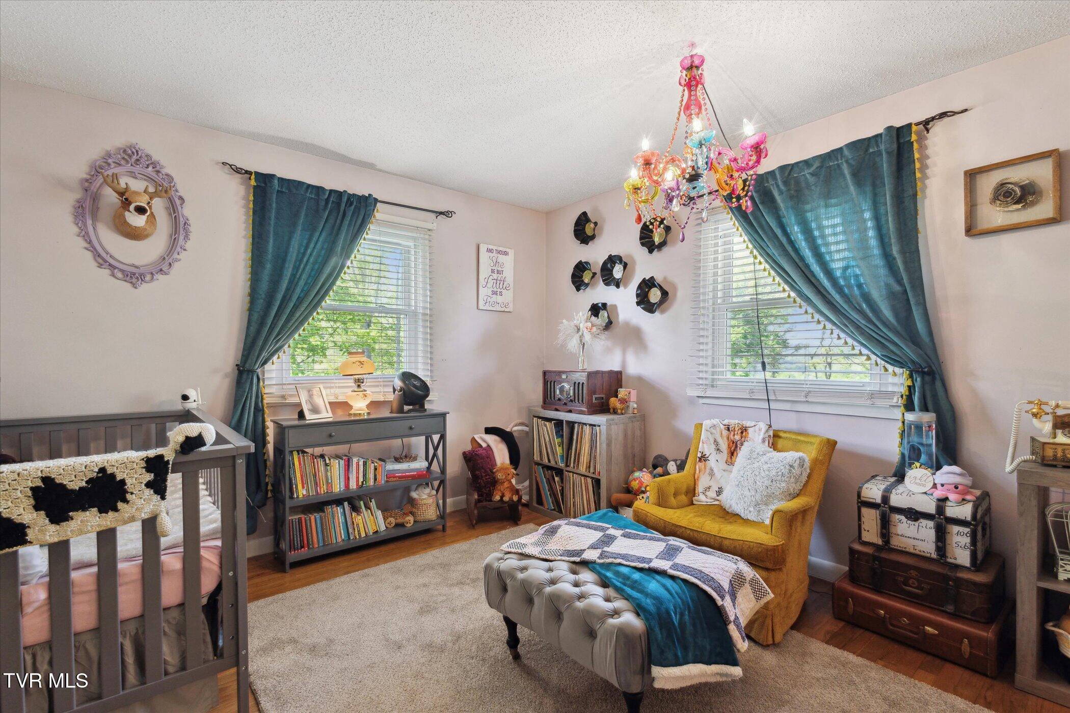330 Lovelace Mountain View Loop