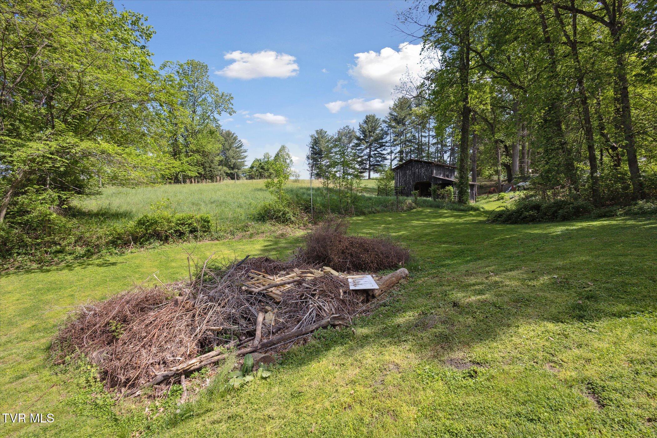330 Lovelace Mountain View Loop
