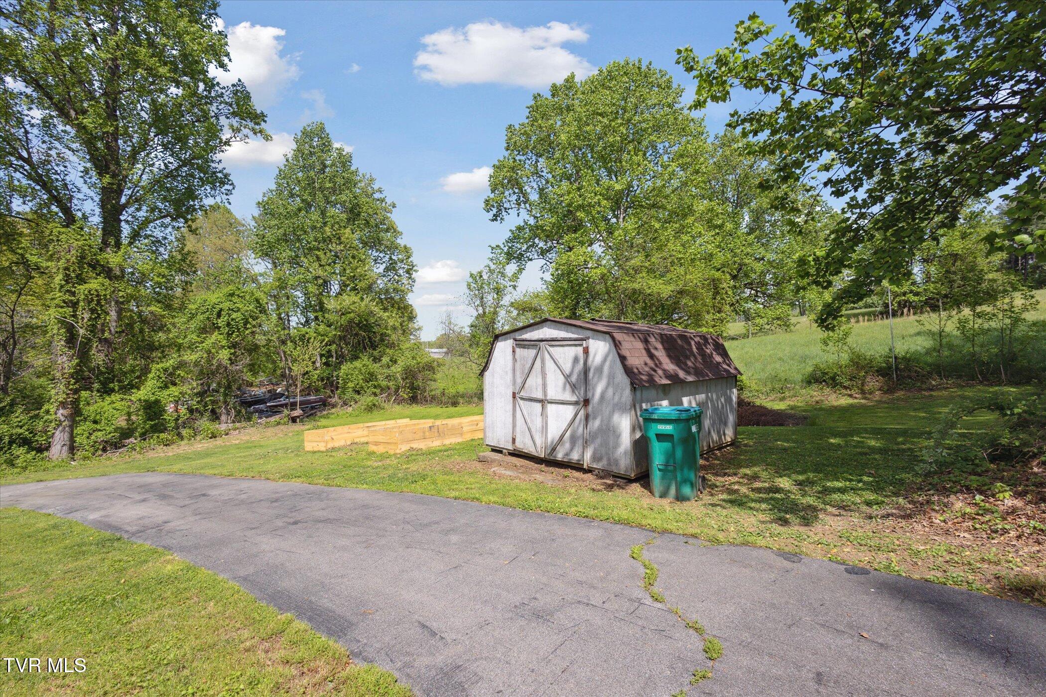 330 Lovelace Mountain View Loop