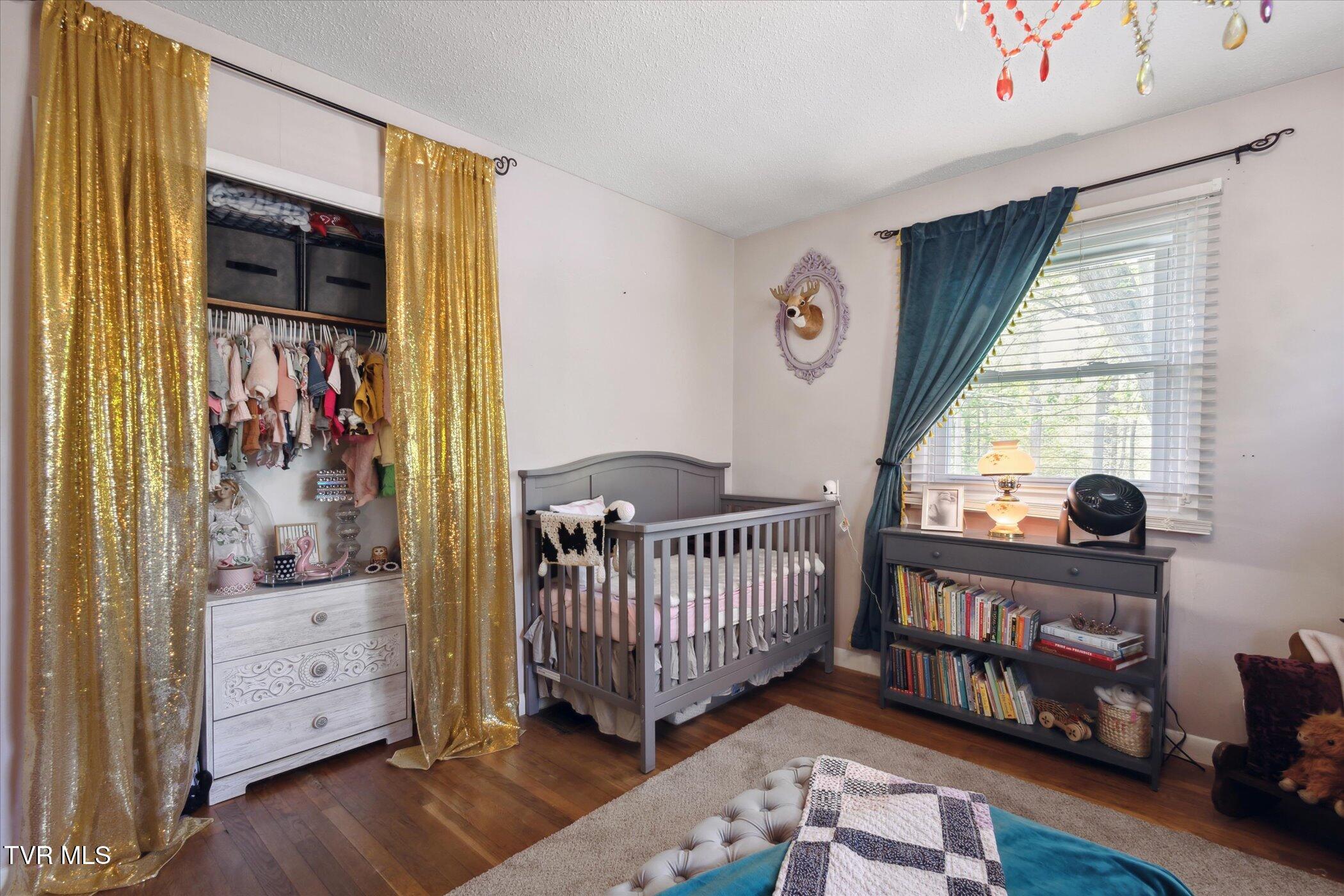 330 Lovelace Mountain View Loop