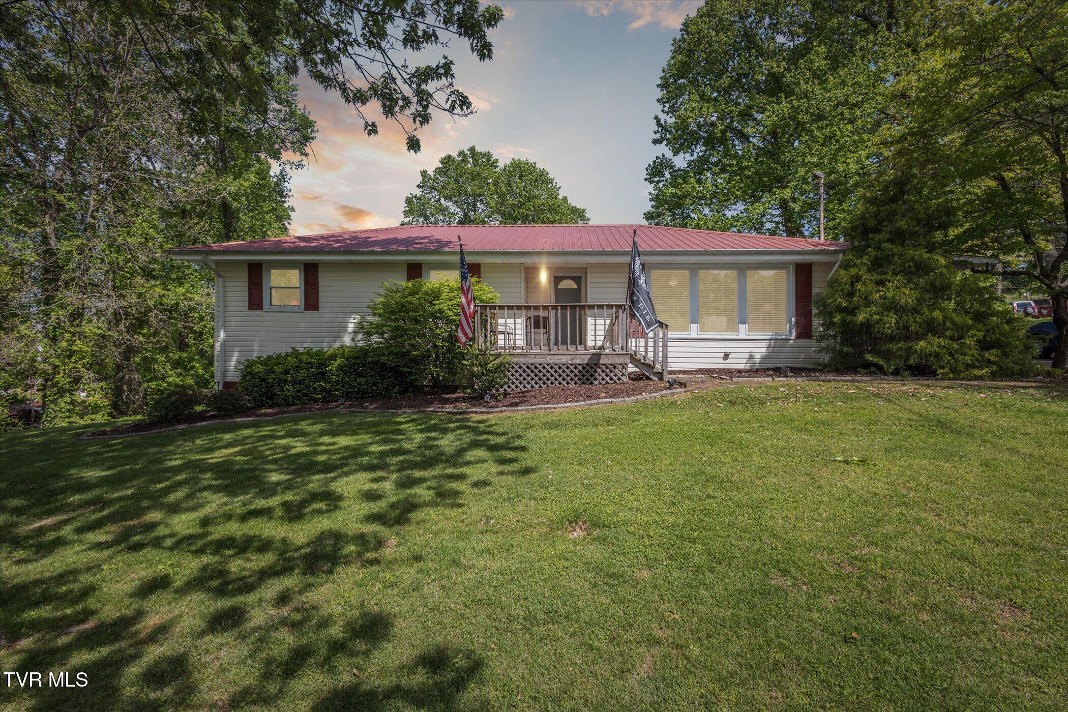 330 Lovelace Mountain View Loop