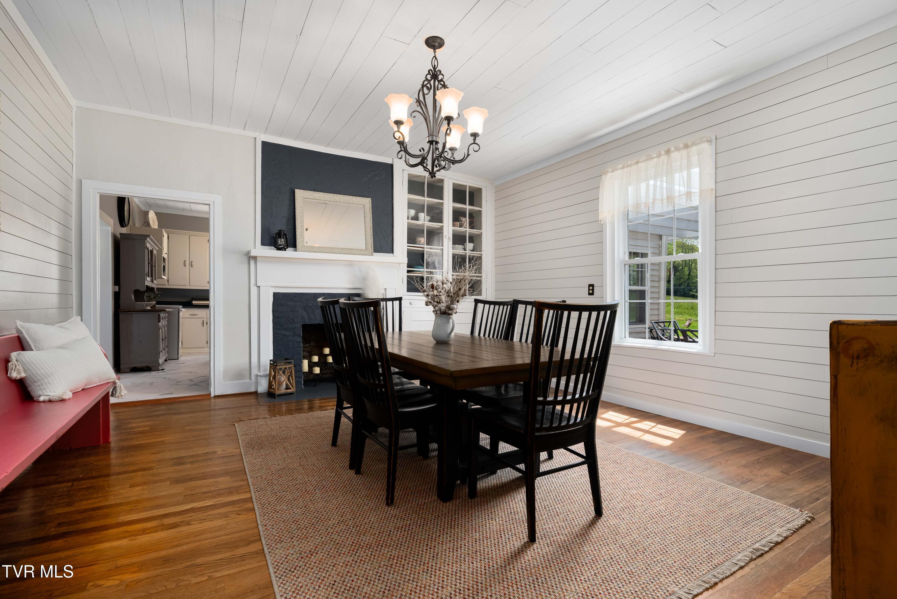 2038 Carroll Creek Road