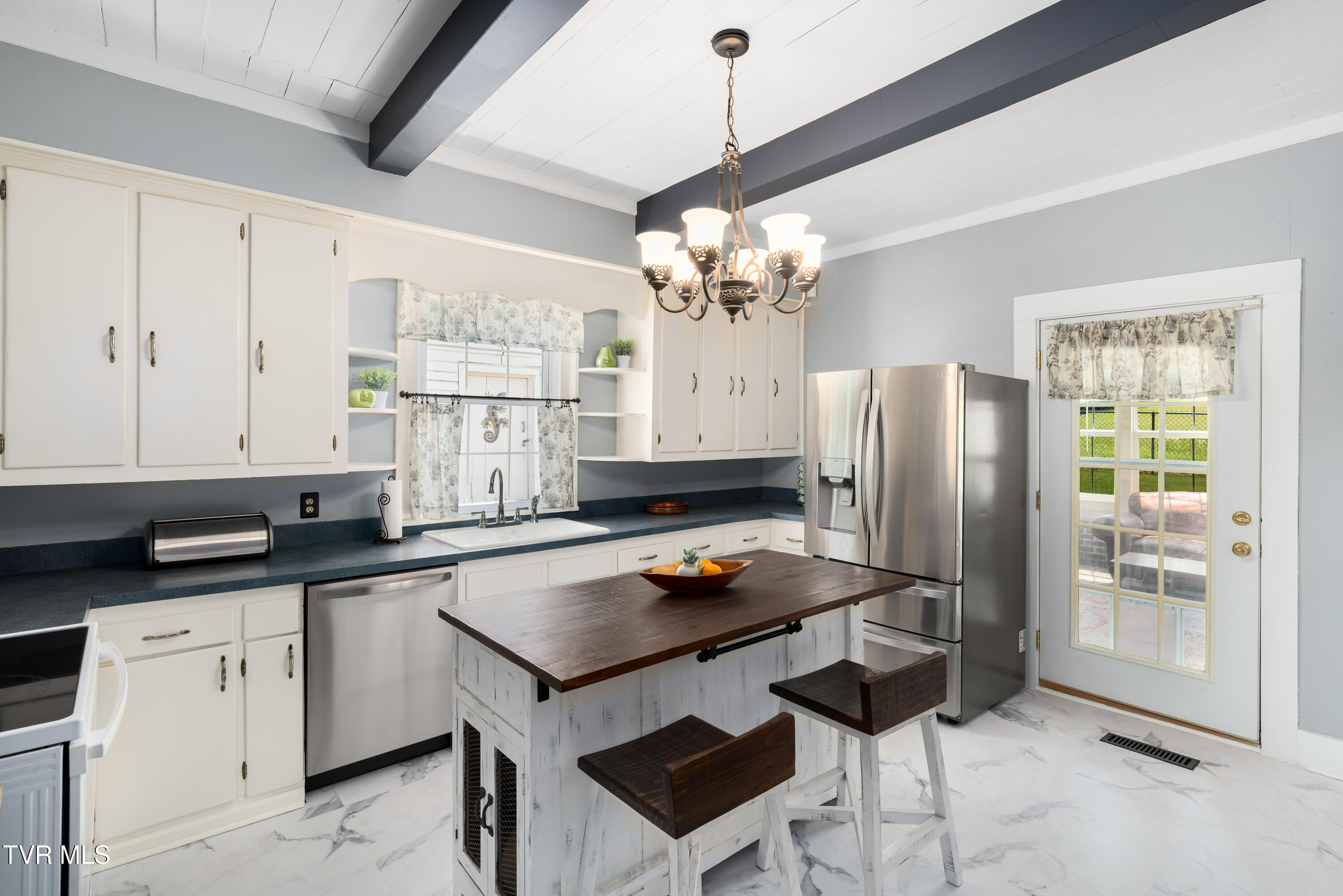 2038 Carroll Creek Road