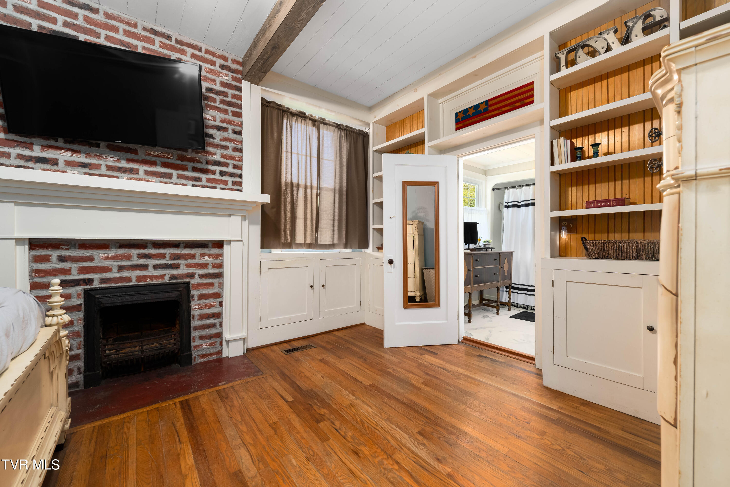 2038 Carroll Creek Road