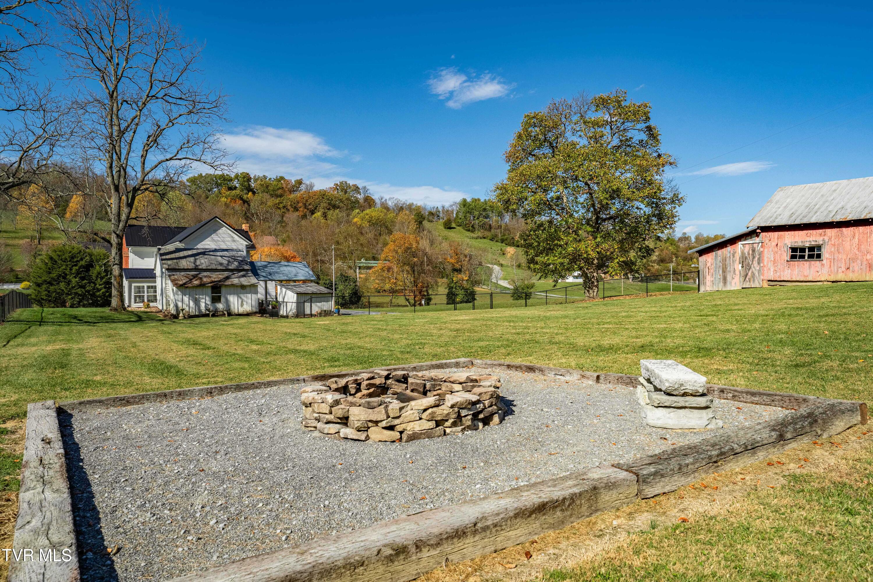 2038 Carroll Creek Road