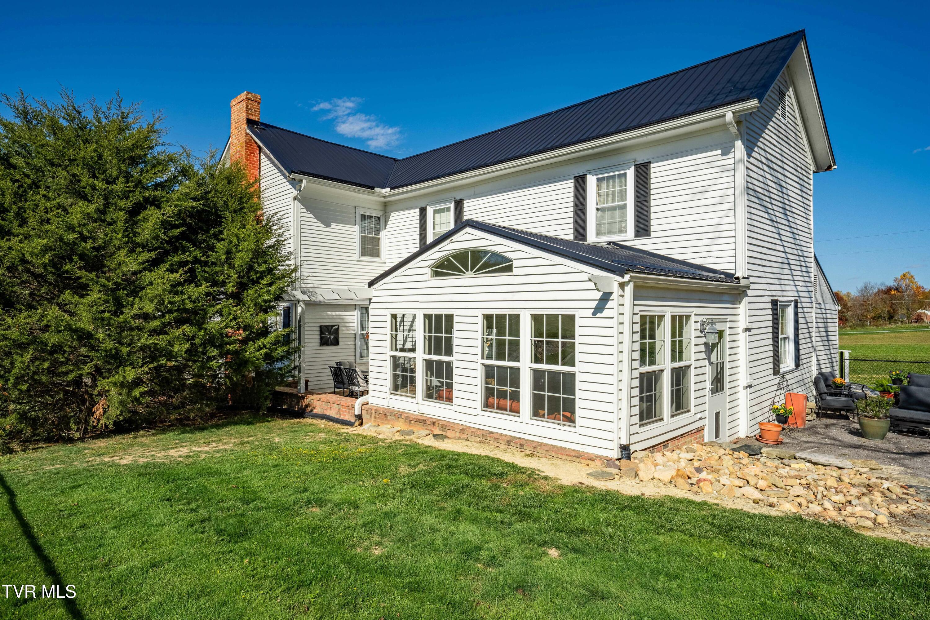 2038 Carroll Creek Road