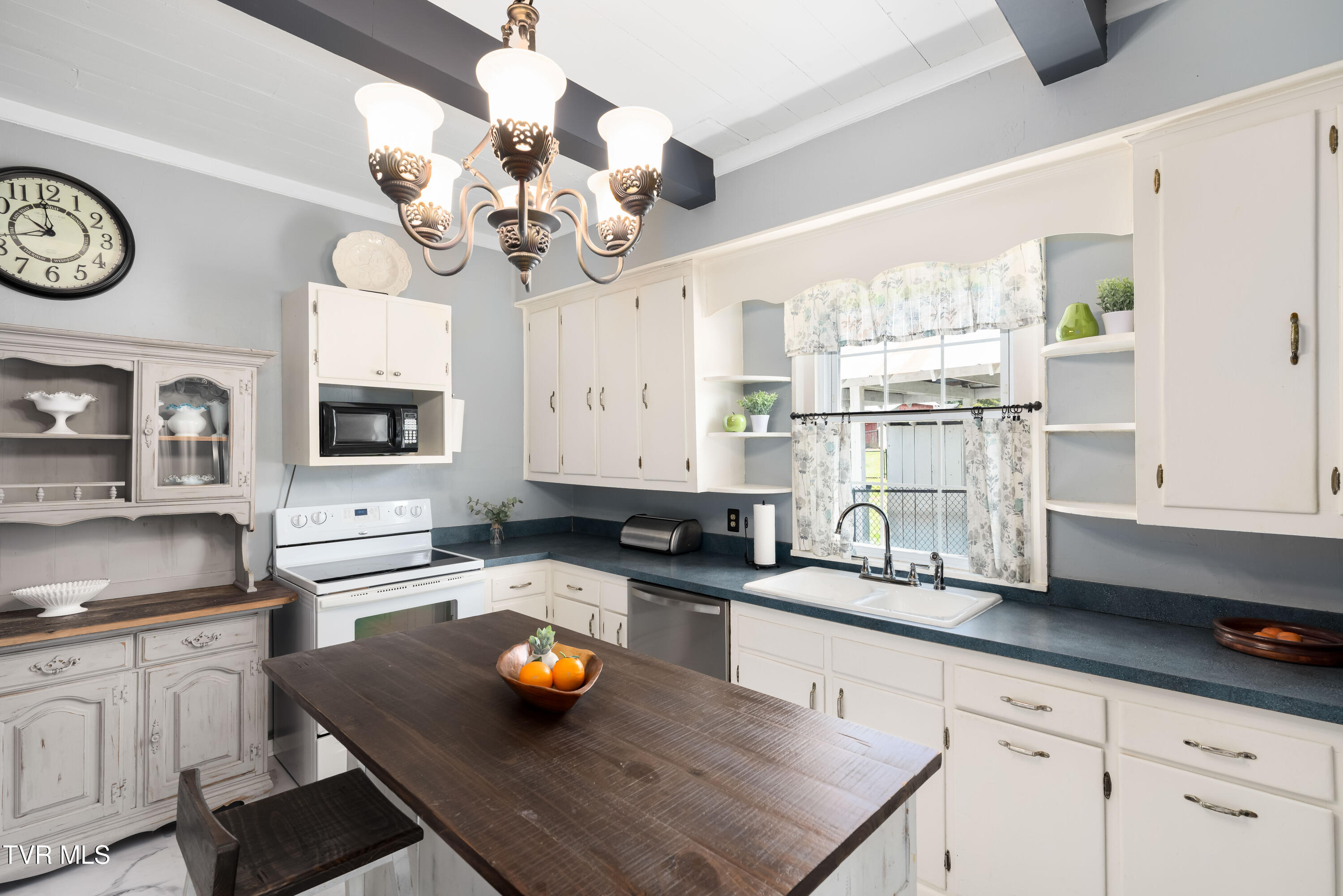 2038 Carroll Creek Road