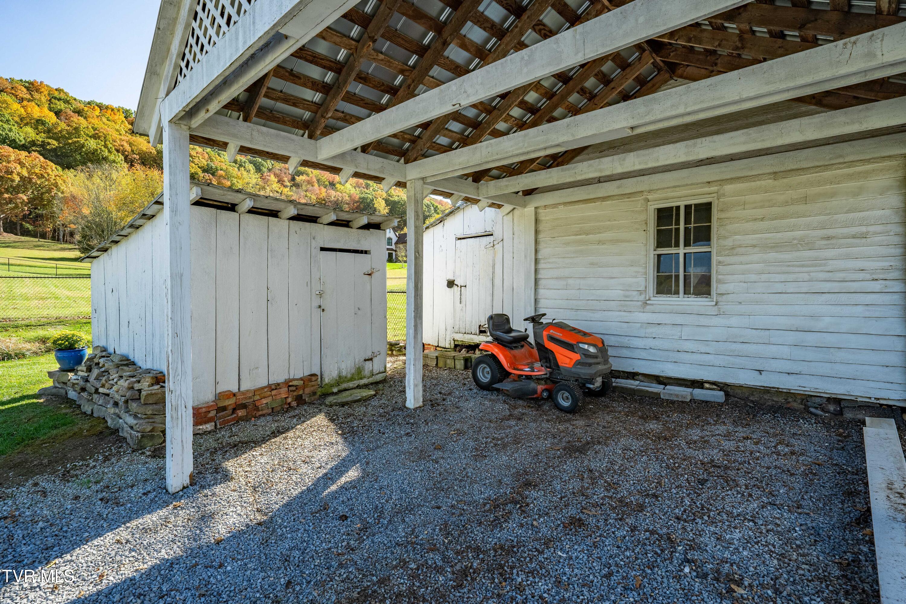 2038 Carroll Creek Road
