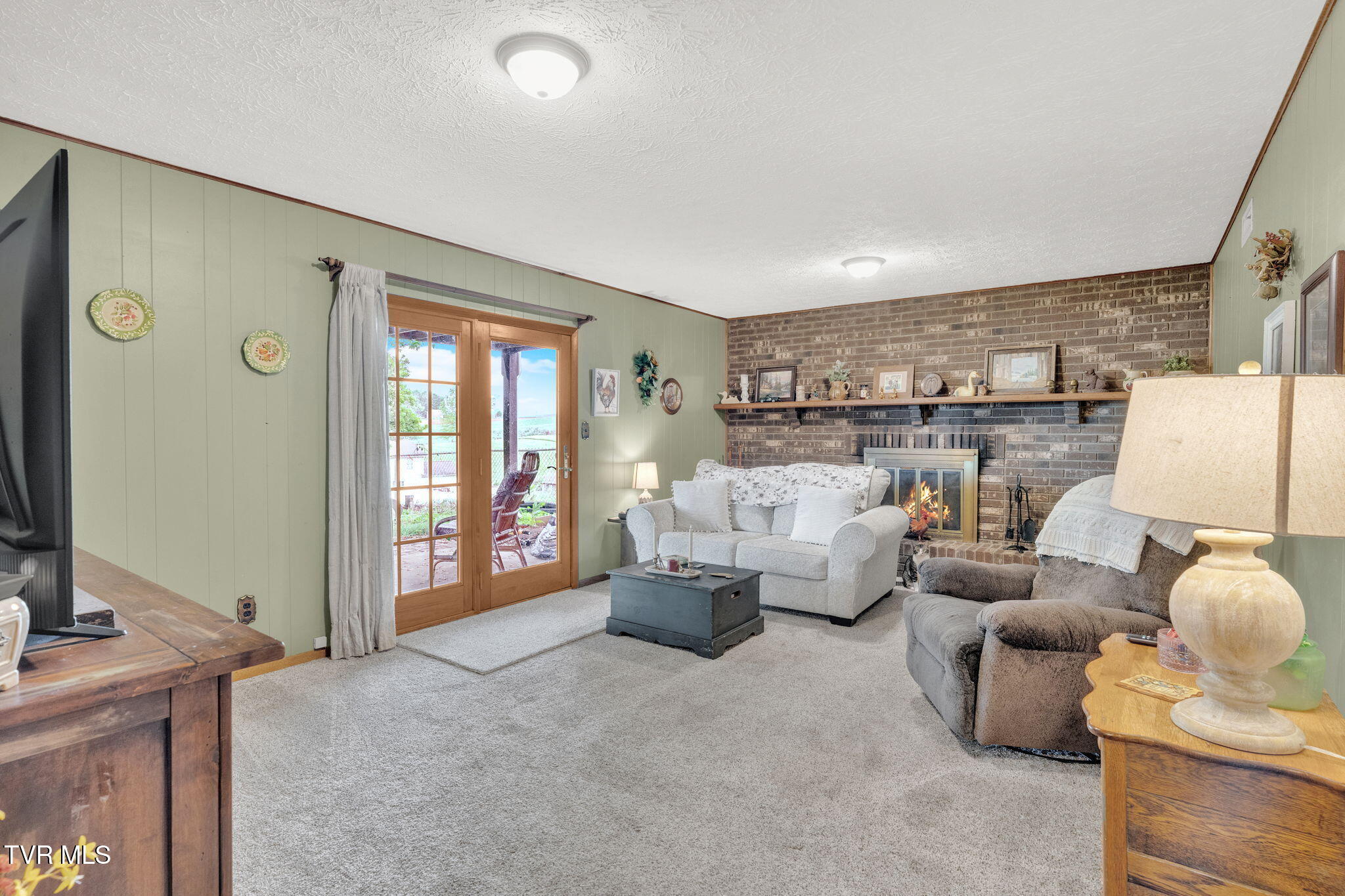 337 Flourville Road