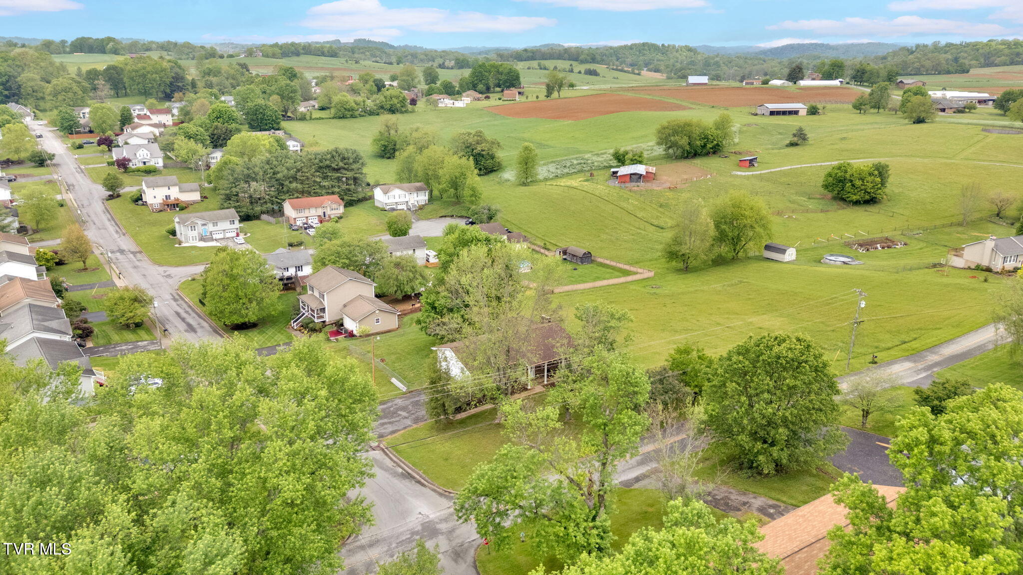 337 Flourville Road