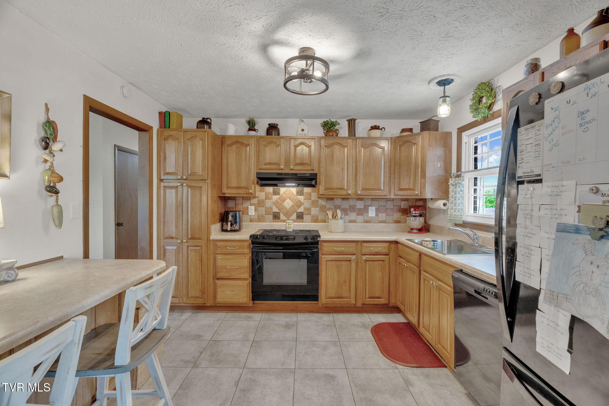 337 Flourville Road