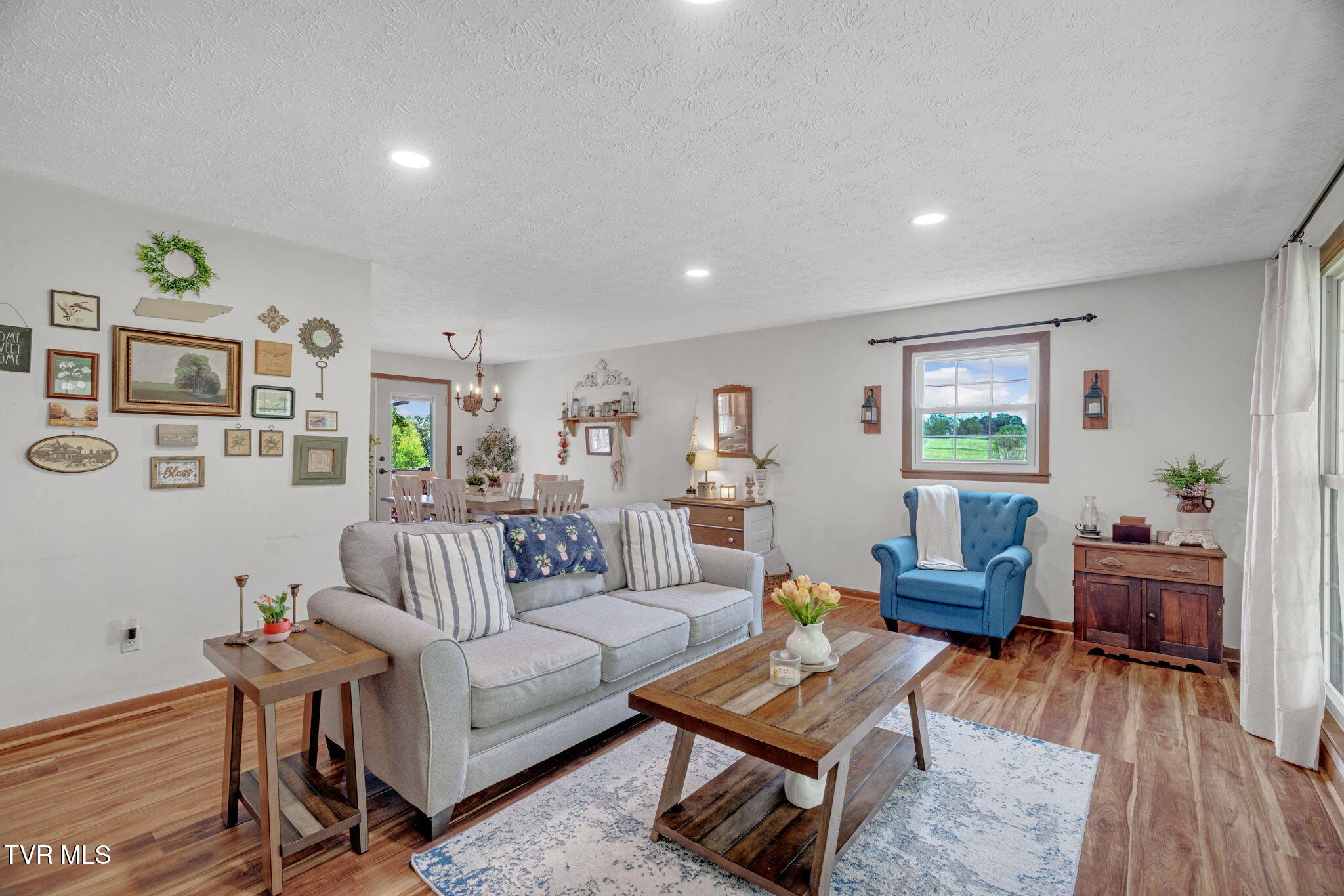 337 Flourville Road