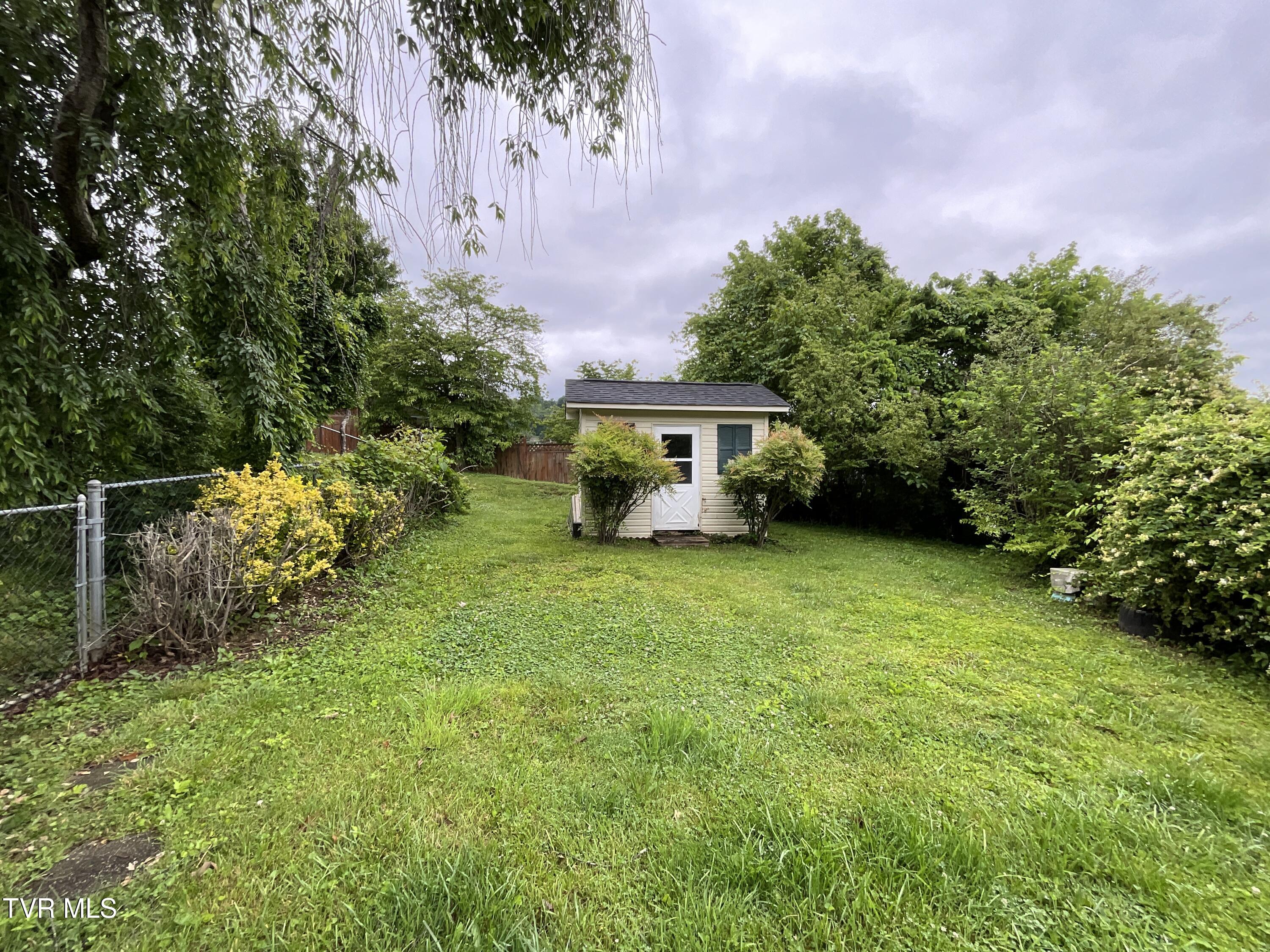 806 Sir Echo Drive